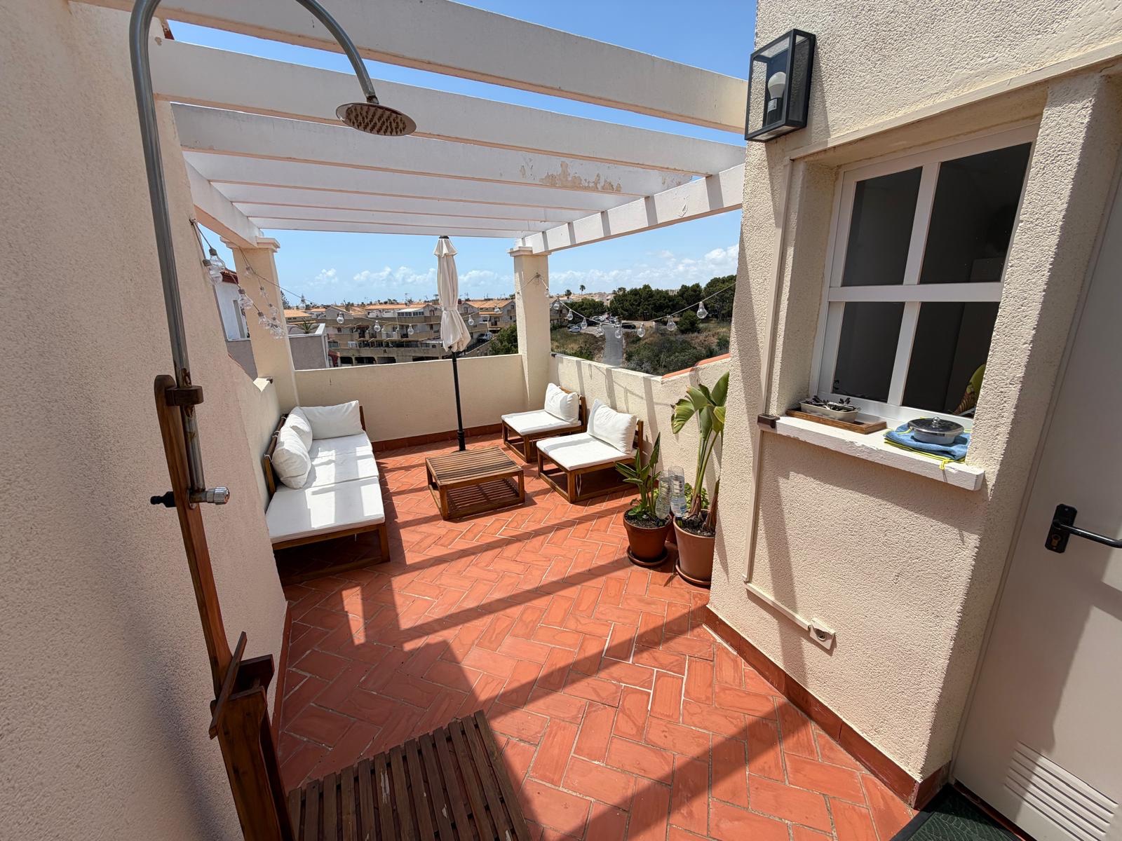 For sale - 2 Bedroom 1 Bathroom Bungalow in Orihuela Costa - Costa Blanca  - Alicante