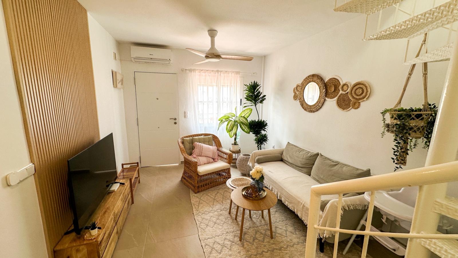 For sale - 2 Bedroom 1 Bathroom Bungalow in Orihuela Costa - Costa Blanca  - Alicante