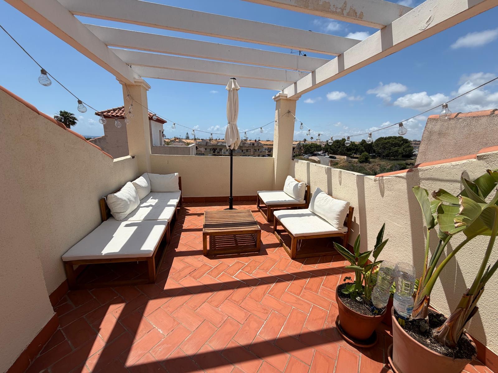For sale - 2 Bedroom 1 Bathroom Bungalow in Orihuela Costa - Costa Blanca  - Alicante