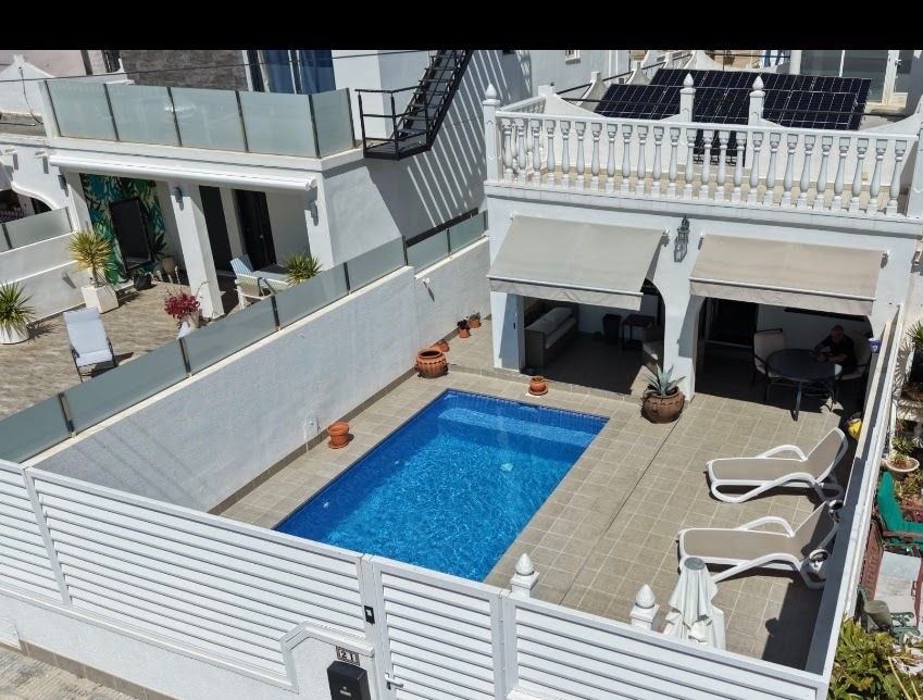 For sale - 2 Bedroom 1 Bathroom Semi Detached in San Miguel de Salinas - Inland  - Alicante