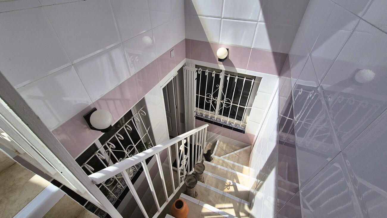 For sale - 2 Bedroom 1 Bathroom Semi Detached in Villamartin - Costa Blanca  - Alicante