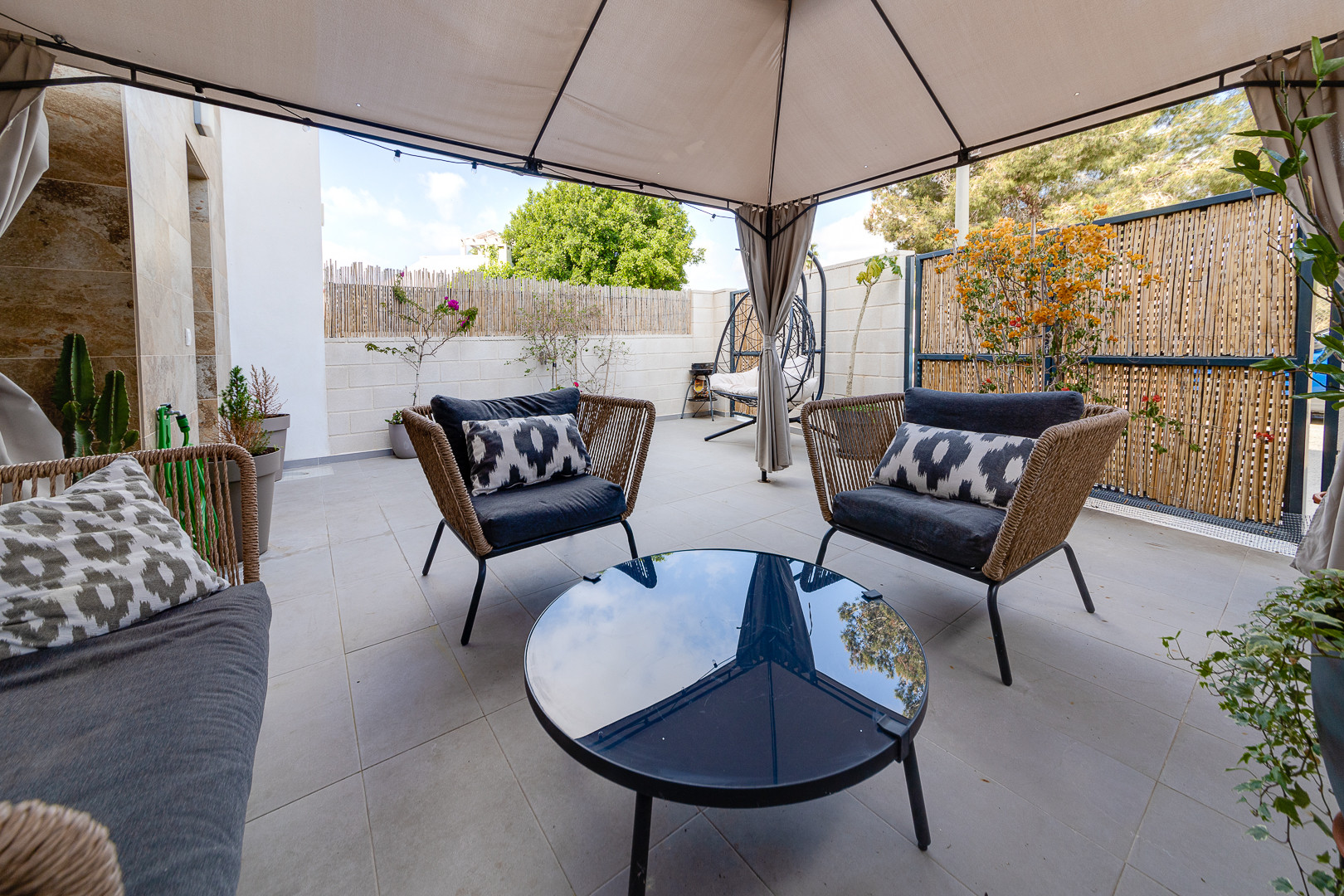 For sale - 3 Bedroom 3 Bathroom Town House in Villamartin - Costa Blanca  - Alicante