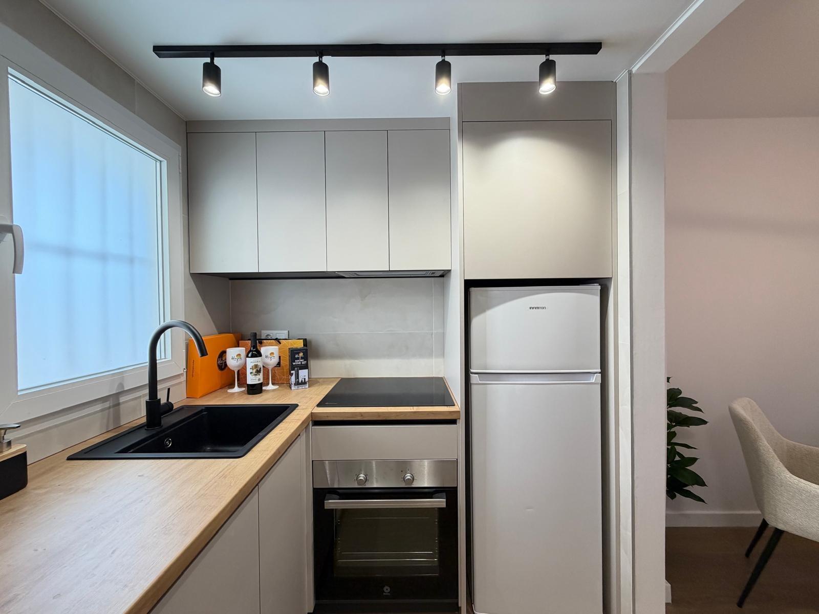 For sale - 2 Bedroom 1 Bathroom Apartment in Torrevieja - Nueva Torrevieja  - Alicante