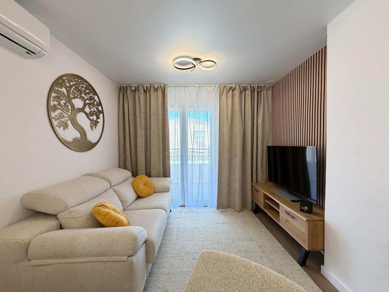 For sale - 2 Bedroom 1 Bathroom Apartment in Torrevieja - Nueva Torrevieja  - Alicante