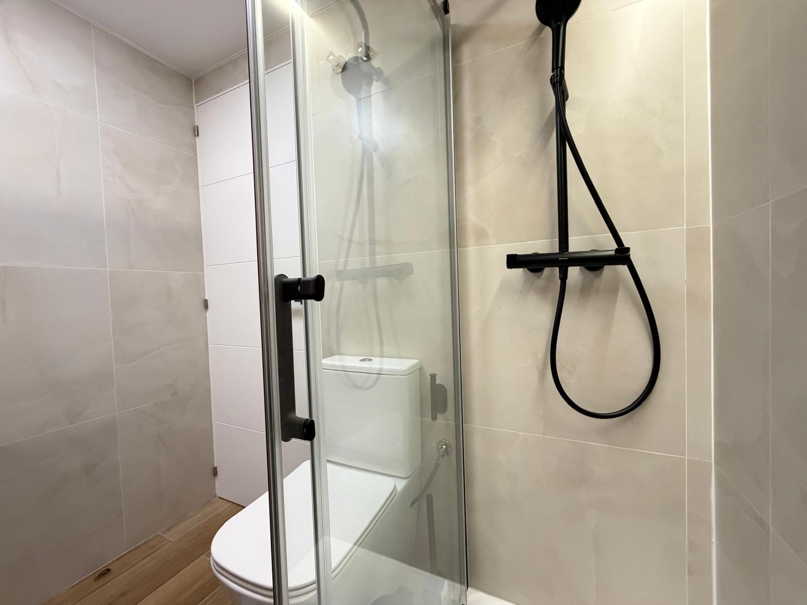 For sale - 2 Bedroom 1 Bathroom Apartment in Torrevieja - Nueva Torrevieja  - Alicante