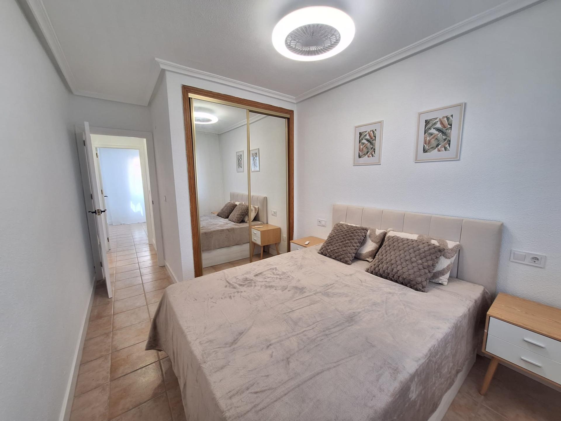 For sale - 2 Bedroom 1 Bathroom Bungalow in Torrevieja - Sector 25  - Alicante