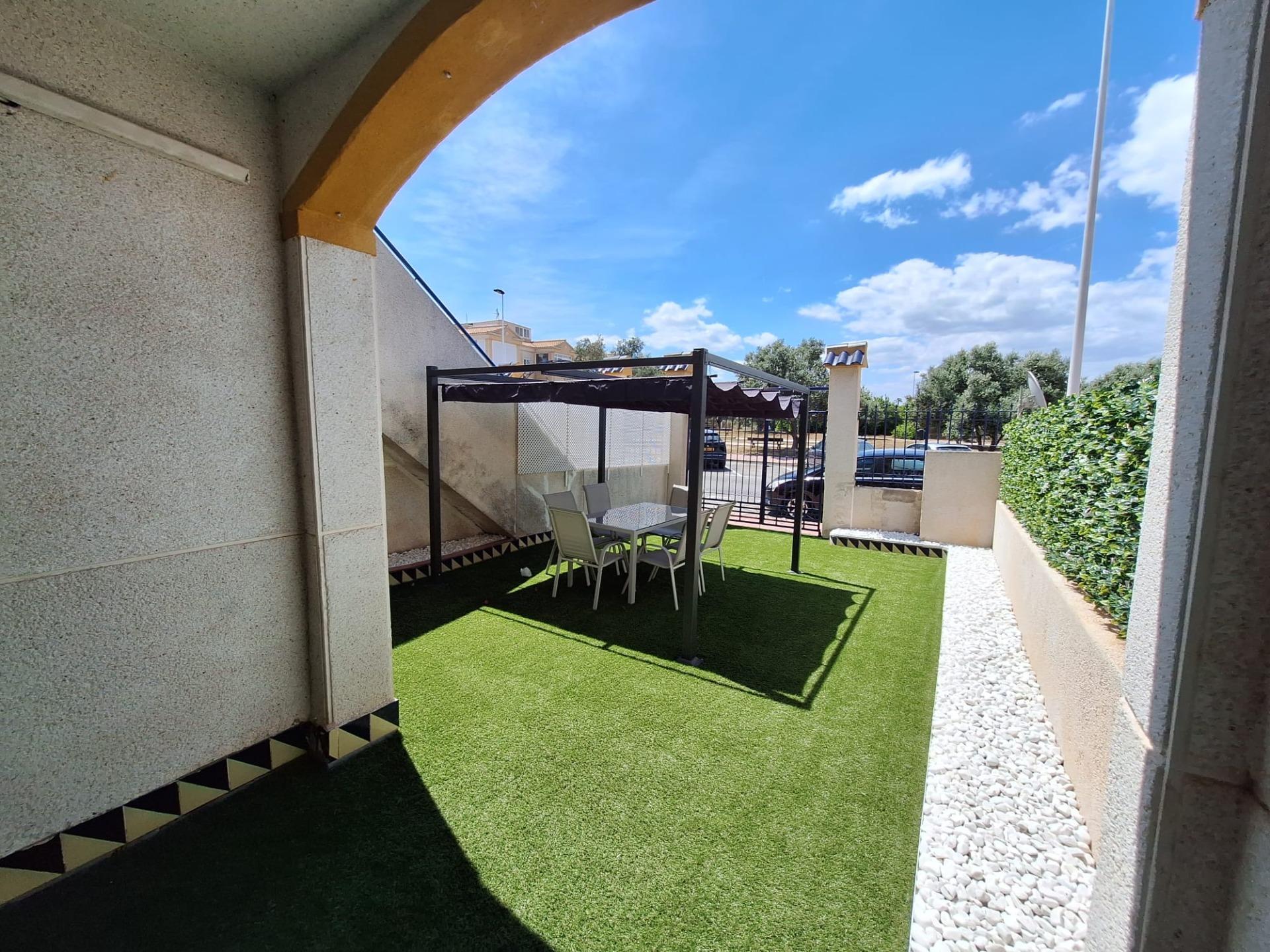 For sale - 2 Bedroom 1 Bathroom Bungalow in Torrevieja - Sector 25  - Alicante
