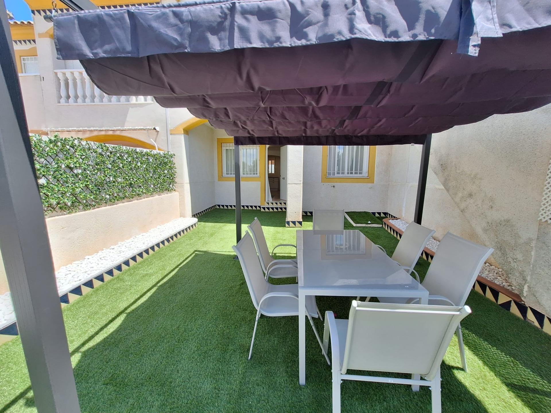 For sale - 2 Bedroom 1 Bathroom Bungalow in Torrevieja - Sector 25  - Alicante