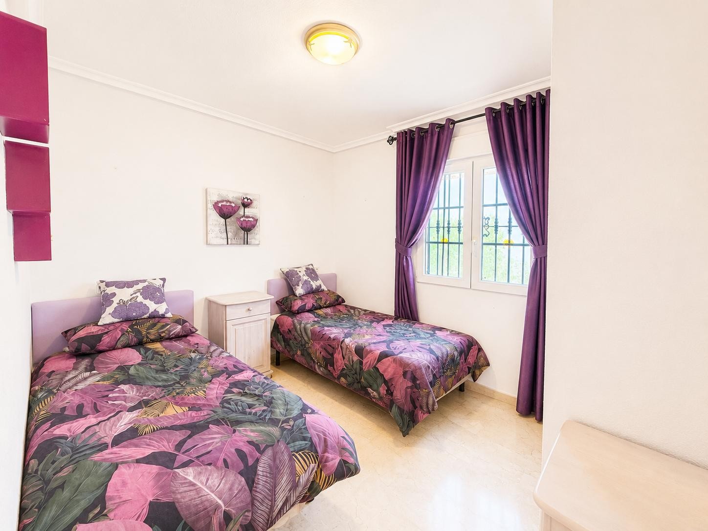 For sale - 2 Bedroom 2 Bathroom Top Floor Apartment in Villamartin - Inland  - Alicante