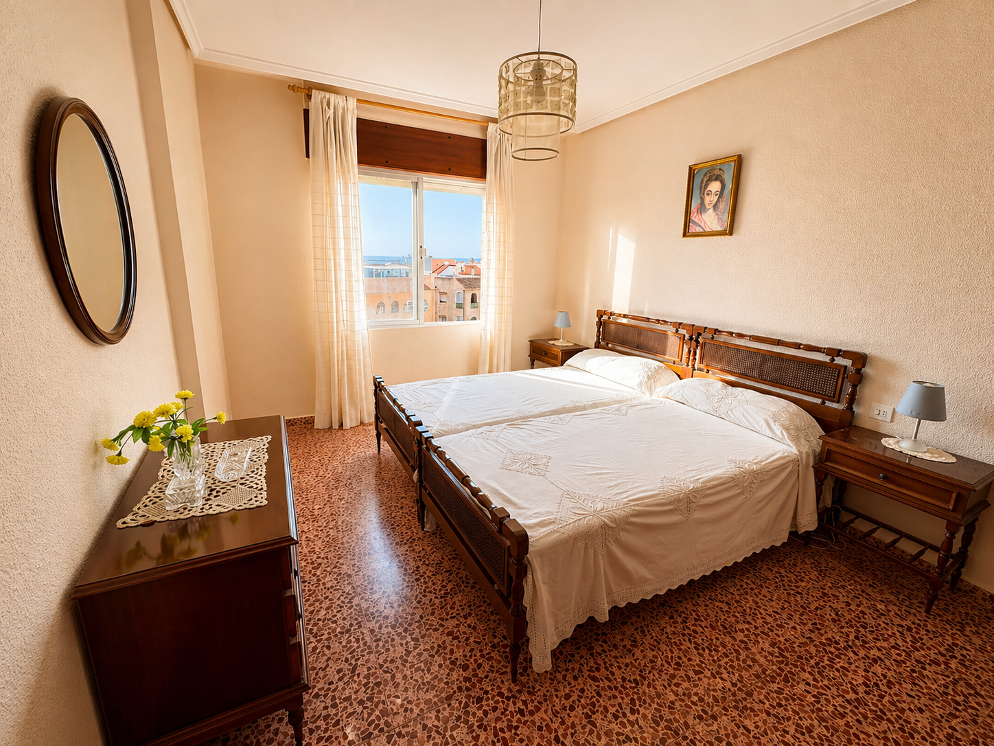 For sale - 2 Bedroom 1 Bathroom Apartment in Torrevieja - Costa Blanca  - Alicante