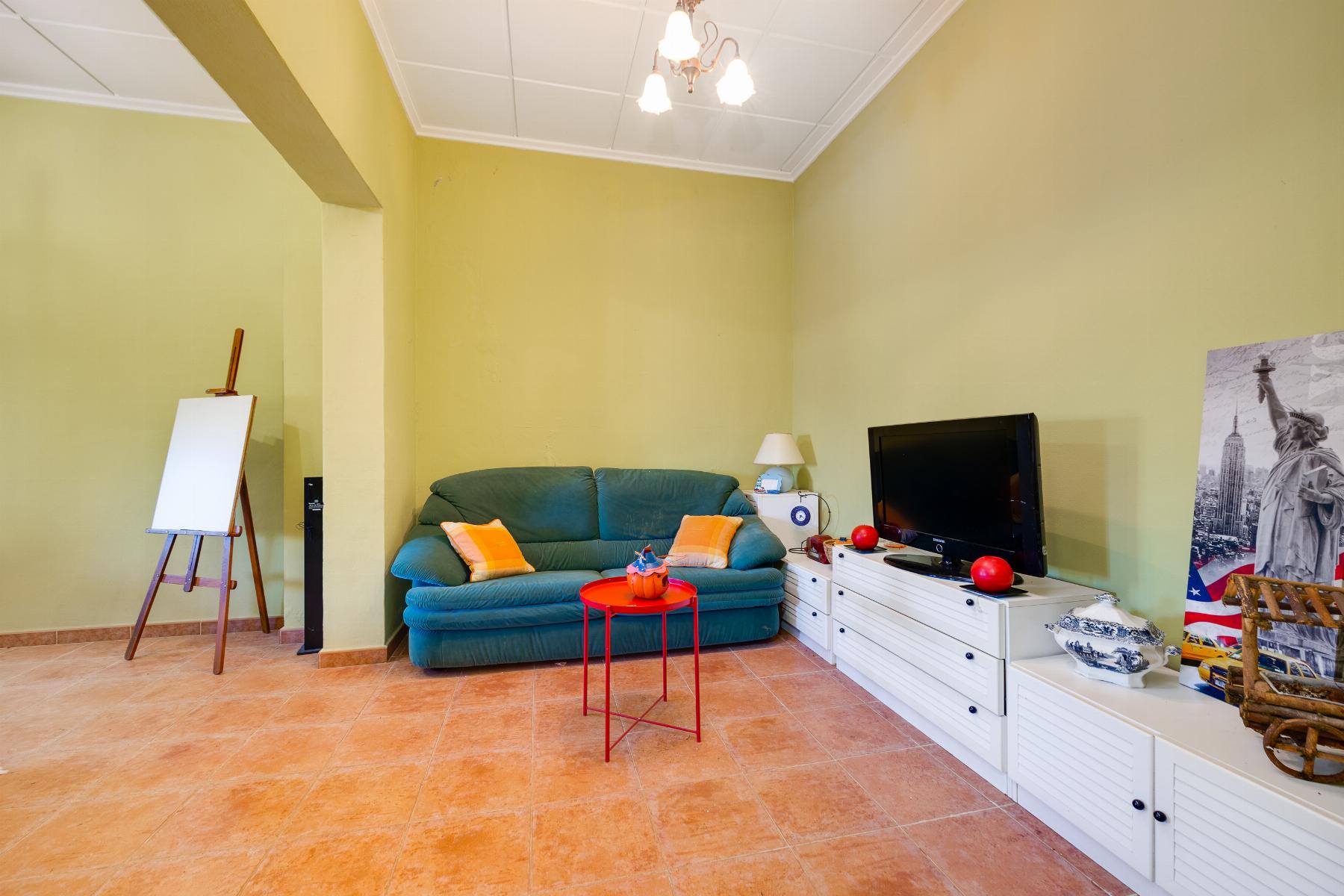For sale - 5 Bedroom 3 Bathroom Villa in San Miguel de Salinas - Inland  - Alicante