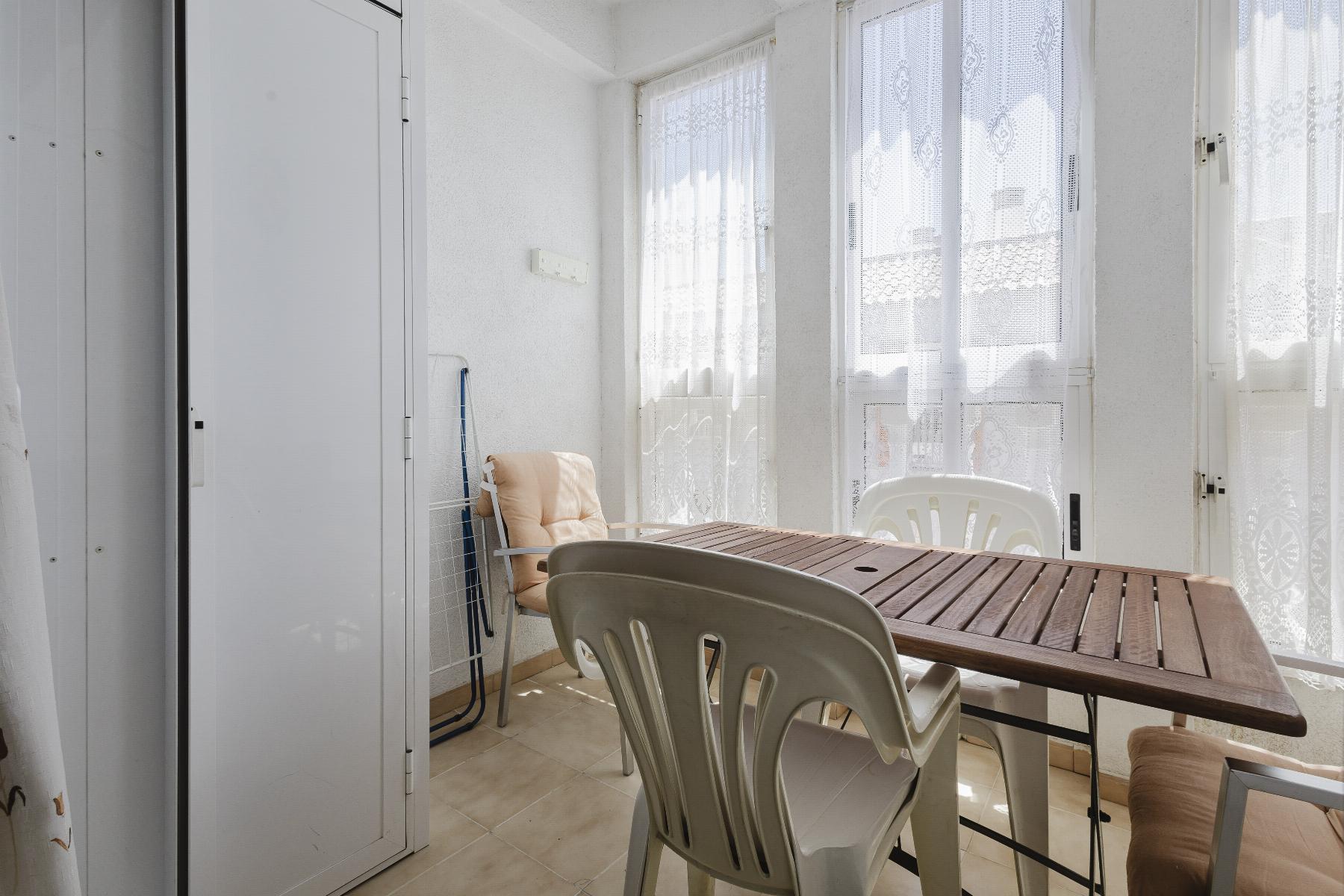 For sale - 2 Bedroom 1 Bathroom Penthouse in Torrevieja - Costa Blanca  - Alicante
