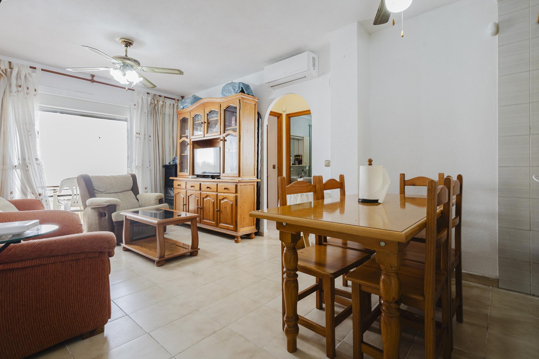 For sale - 2 Bedroom 1 Bathroom Penthouse in Torrevieja - Costa Blanca  - Alicante