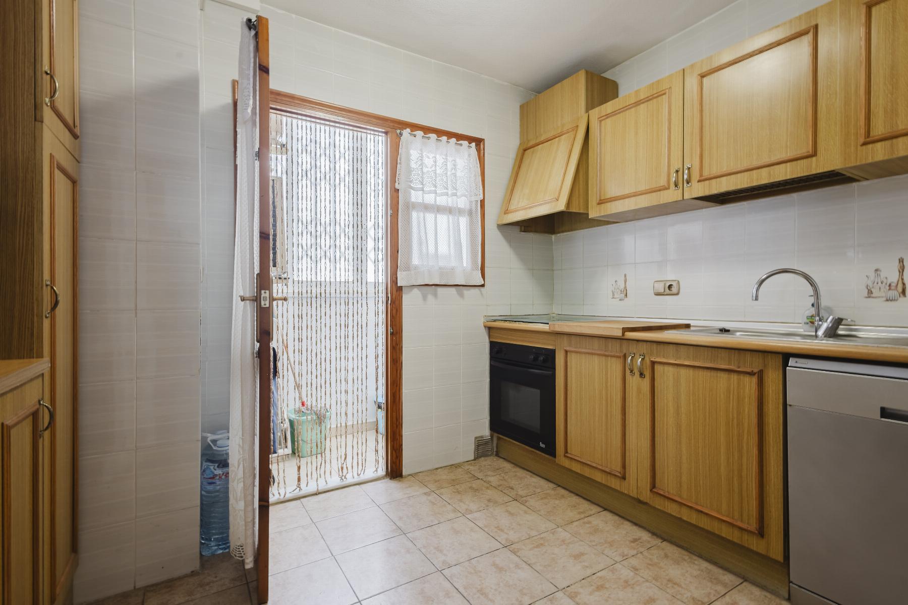 For sale - 2 Bedroom 1 Bathroom Penthouse in Torrevieja - Costa Blanca  - Alicante