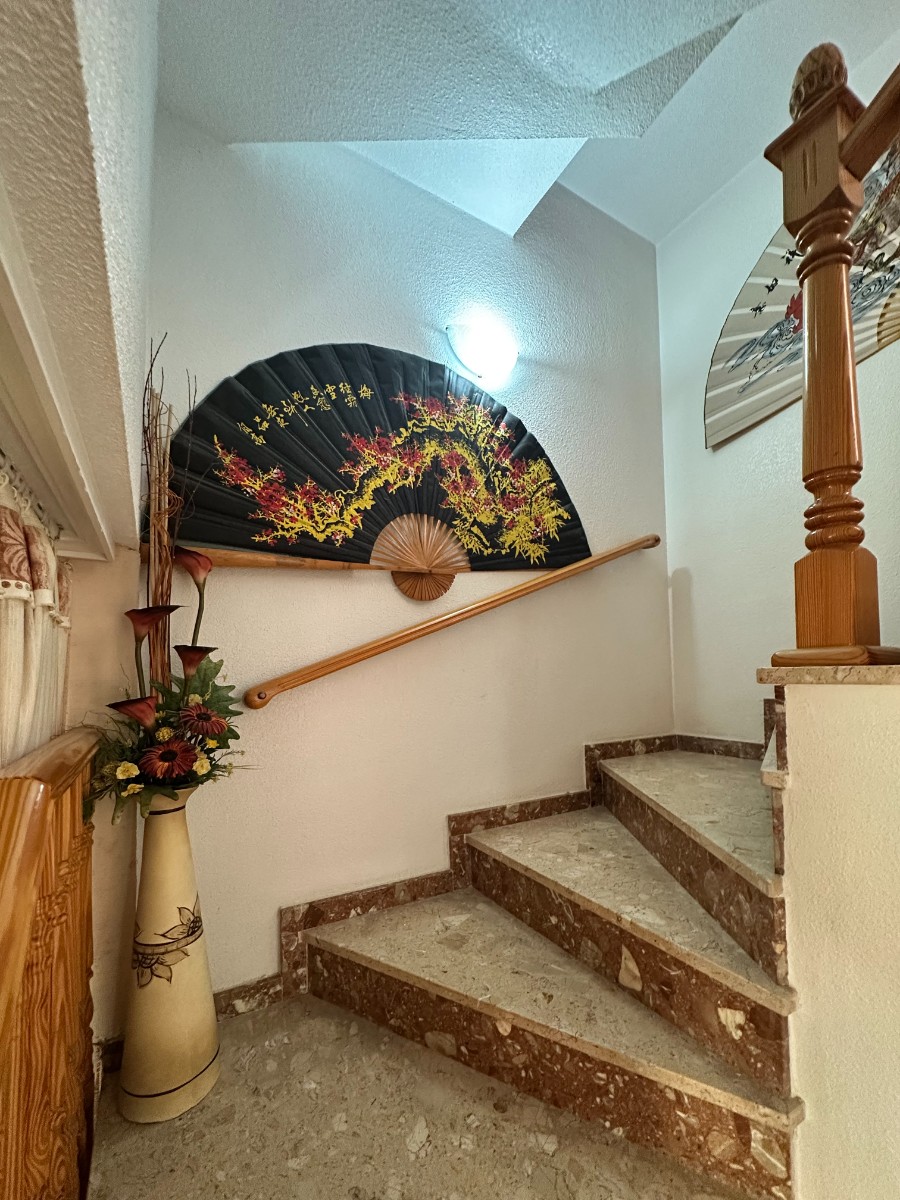 For sale - 3 Bedroom 2 Bathroom Villa in Orihuela Costa - La Zenia  - Alicante