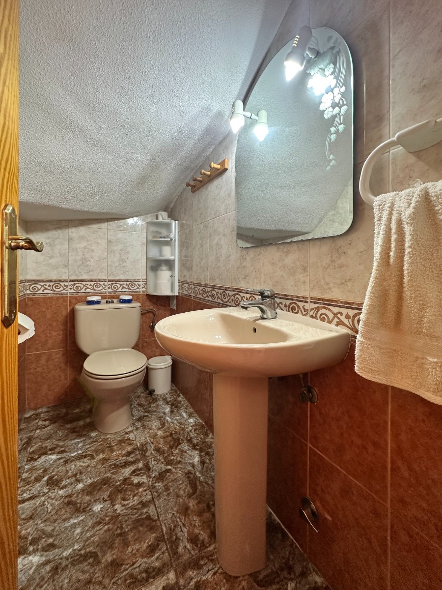 For sale - 3 Bedroom 2 Bathroom Villa in Orihuela Costa - La Zenia  - Alicante