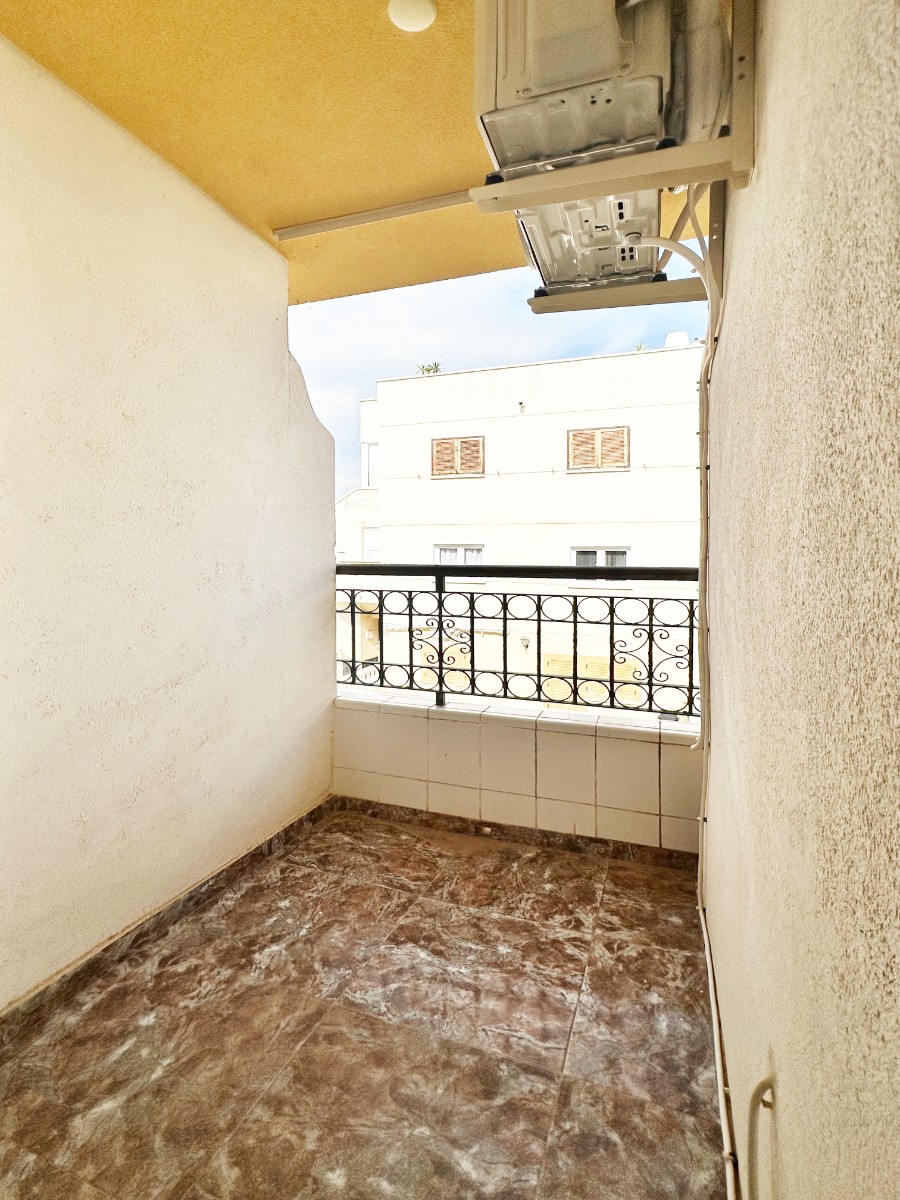 For sale - 3 Bedroom 2 Bathroom Villa in Orihuela Costa - La Zenia  - Alicante
