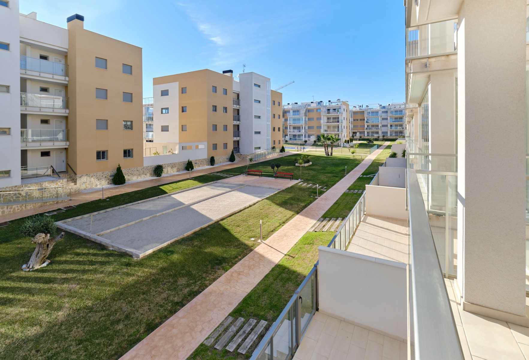 For sale - 2 Bedroom 2 Bathroom Apartment in Orihuela Costa - Villamartin  - Alicante
