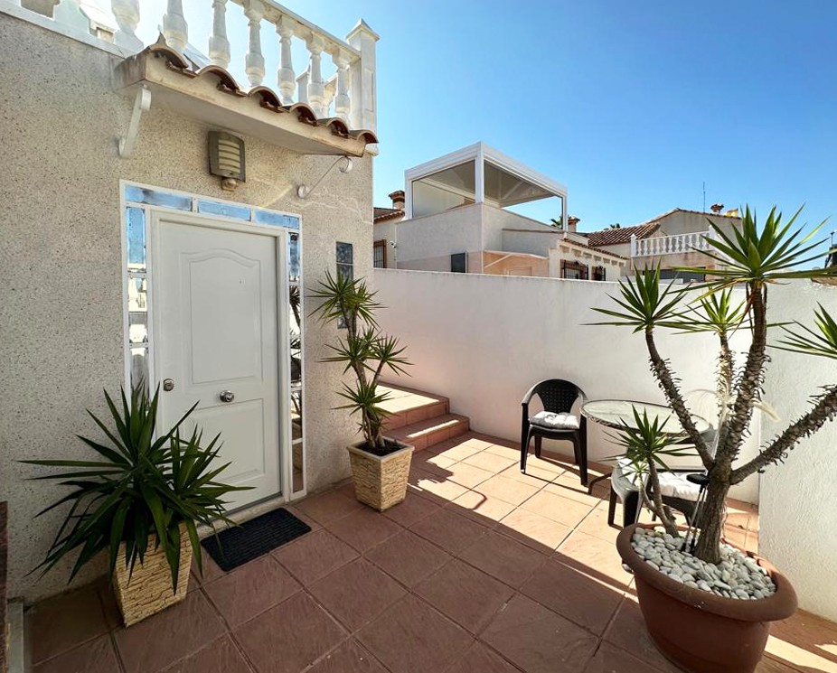 For sale - 4 Bedroom 4 Bathroom Detached Villa in San Miguel de Salinas - San Miguel de Salinas  - Alicante