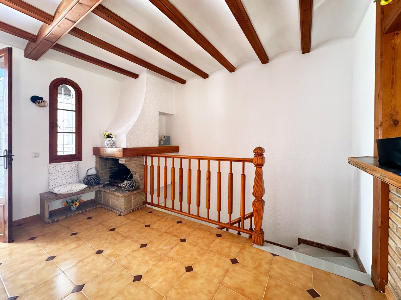 For sale - 3 Bedroom 3 Bathroom Townhouse in La Zenia - La Zenia  - Alicante