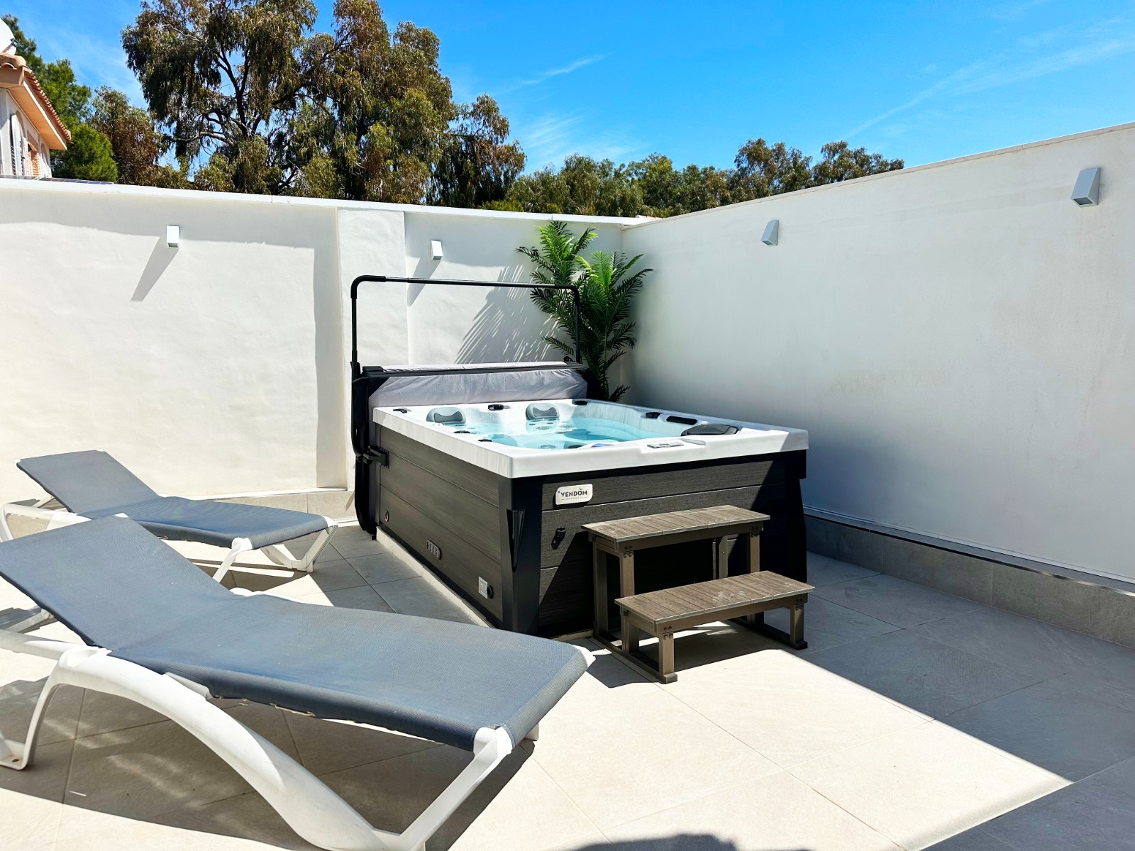 For sale - 3 Bedroom 3 Bathroom Townhouse in La Zenia - La Zenia  - Alicante