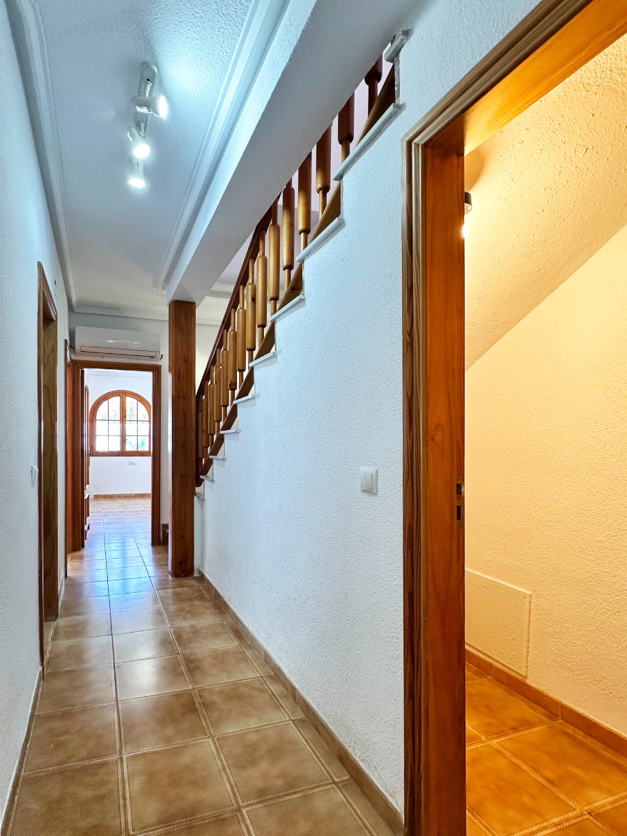 For sale - 3 Bedroom 3 Bathroom Townhouse in La Zenia - La Zenia  - Alicante
