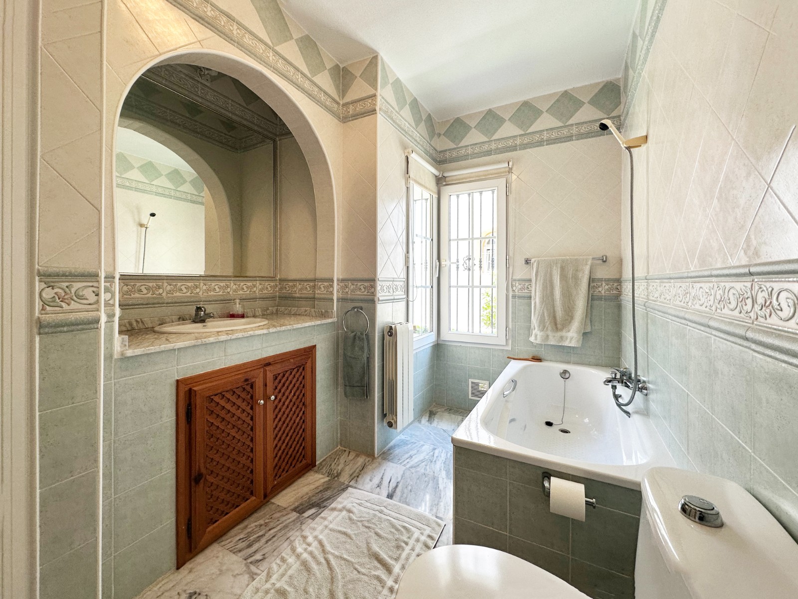 For sale - 3 Bedroom 3 Bathroom Villa in Villamartin - Las Ramblas  - Alicante