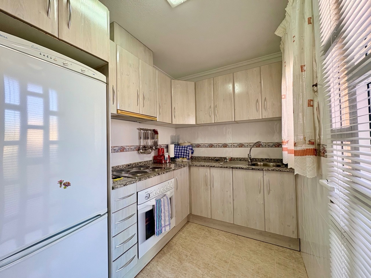 For sale - 2 Bedroom 1 Bathroom Adosado in Rojales - Ciudad Quesada  - Alicante
