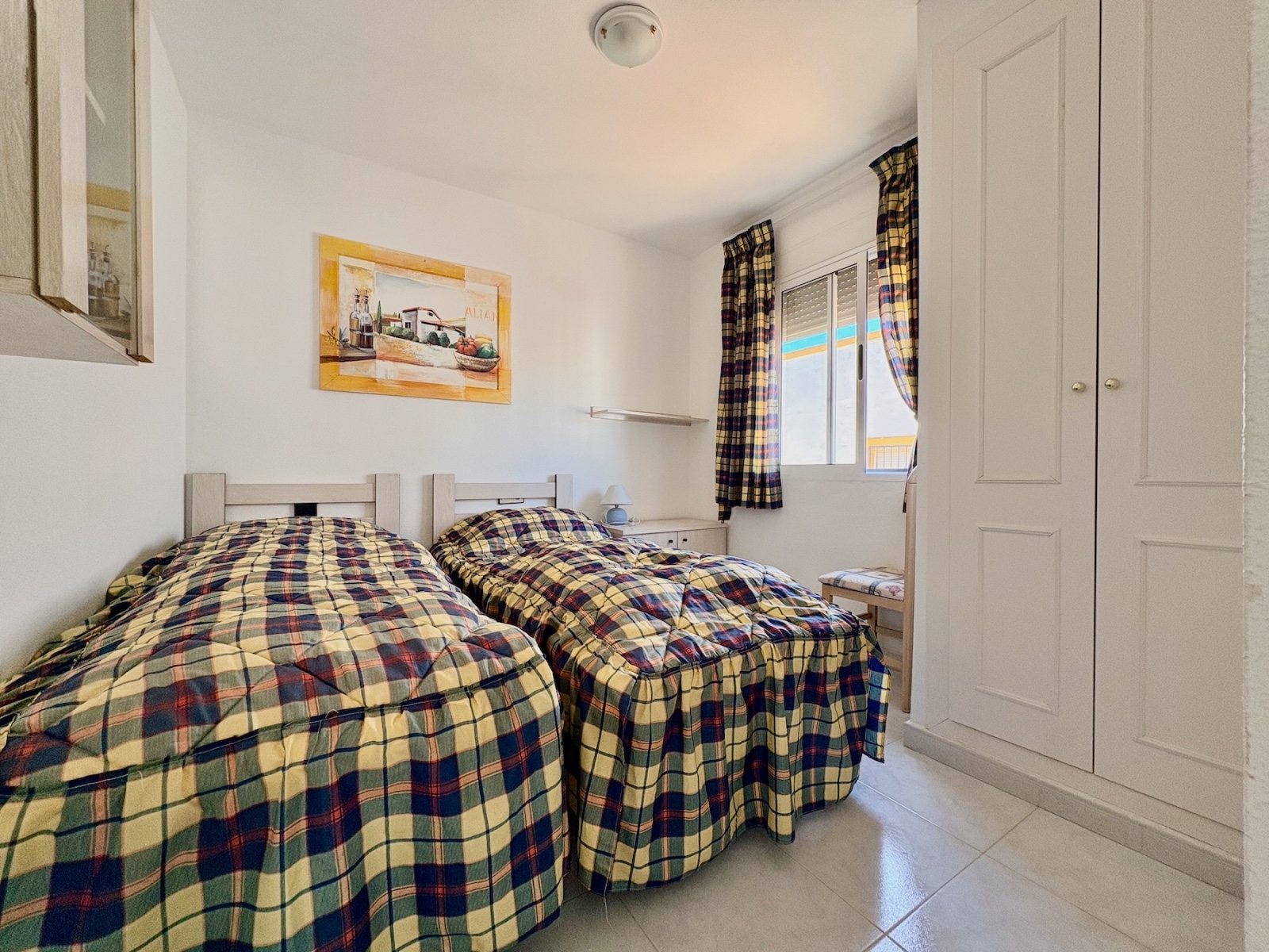 For sale - 3 Bedroom 1 Bathroom Apartment in Playa Flamenca - Playa Flamenca  - Alicante