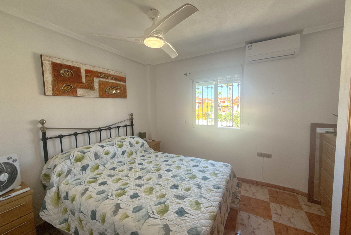 For sale - 2 Bedroom 1 Bathroom Apartment in Cabo Roig -  - Alicante
