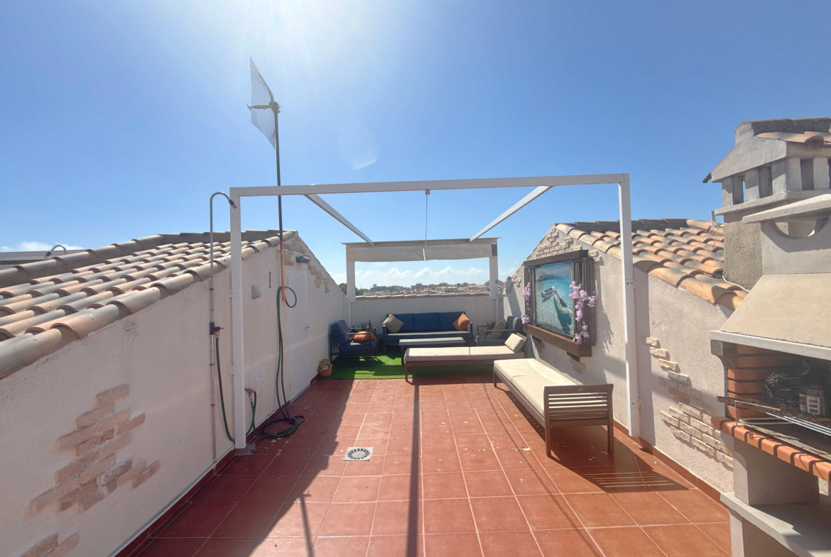 For sale - 2 Bedroom 1 Bathroom Apartment in Cabo Roig -  - Alicante