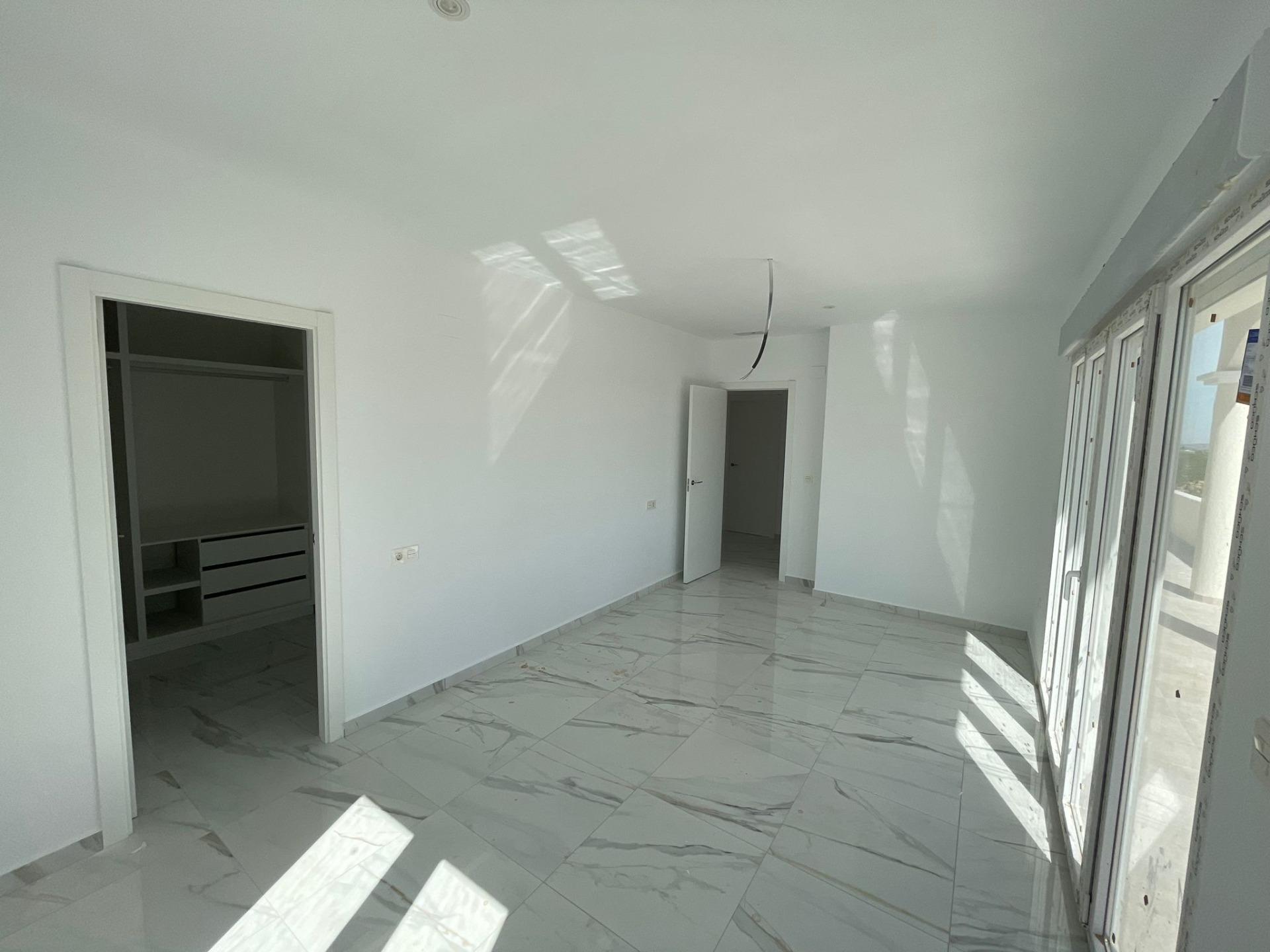 For sale - 6 Bedroom 4 Bathroom Villa in Pinoso - Camino Del Prado  - Alicante