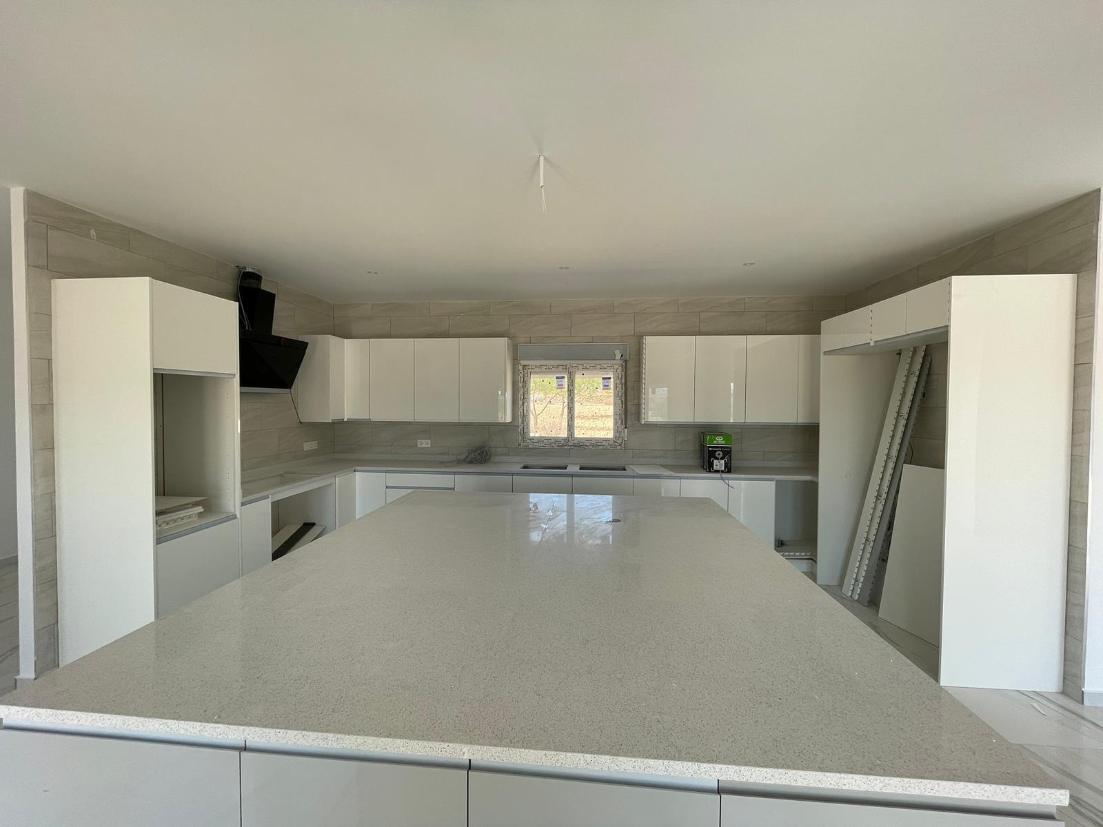 For sale - 6 Bedroom 4 Bathroom Villa in Pinoso - Camino Del Prado  - Alicante