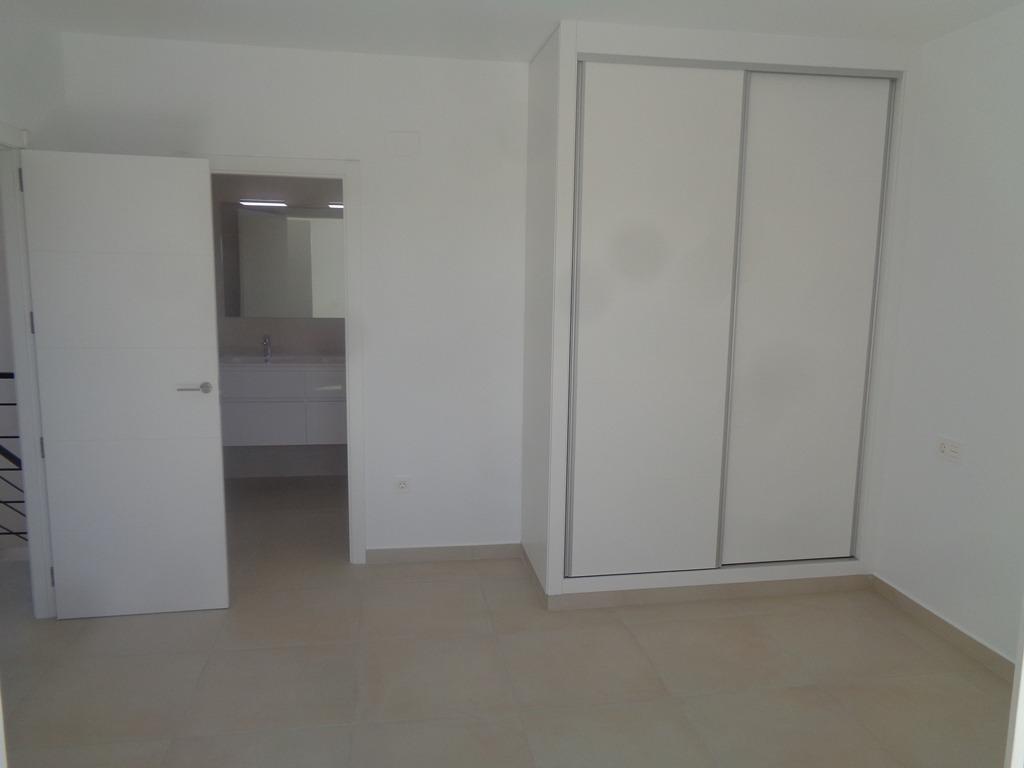 For sale - 4 Bedroom 3 Bathroom Villa in Pinoso - Camino Del Prado  - Alicante