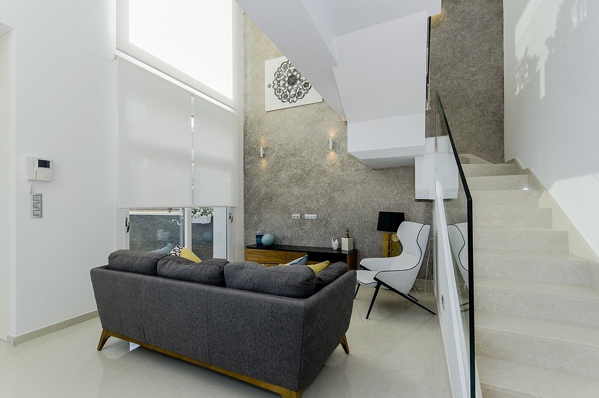 For sale - 5 Bedroom 4 Bathroom Villa in Los Montesinos - La Herrada  - Alicante