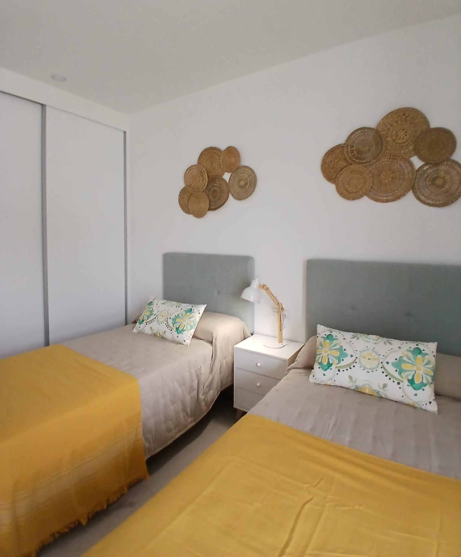 For sale - 3 Bedroom 2 Bathroom Quad House in Bigastro - Loma Alta  - Alicante