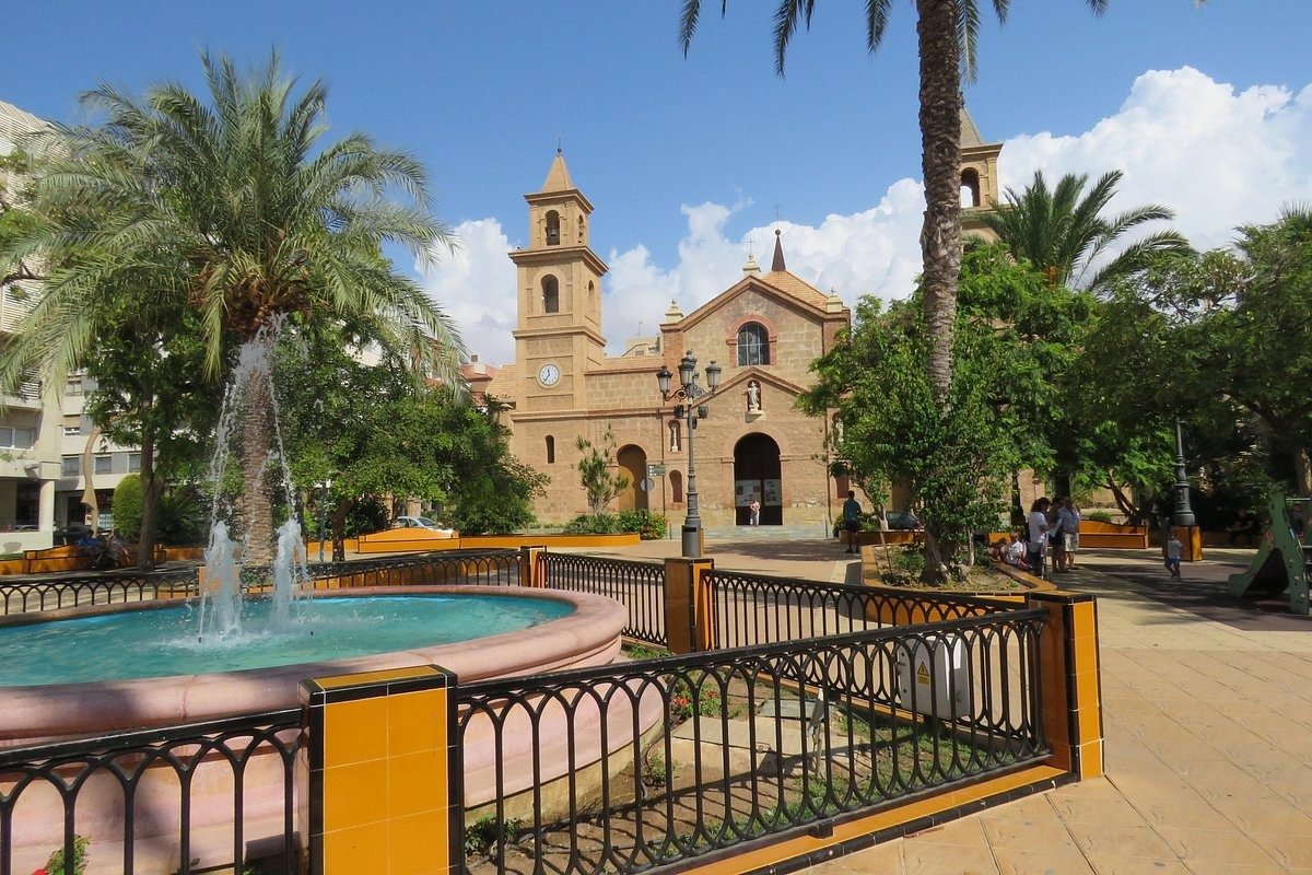 For sale - 3 Bedroom 2 Bathroom Villa in Torrevieja - Lago Jardín II  - Alicante