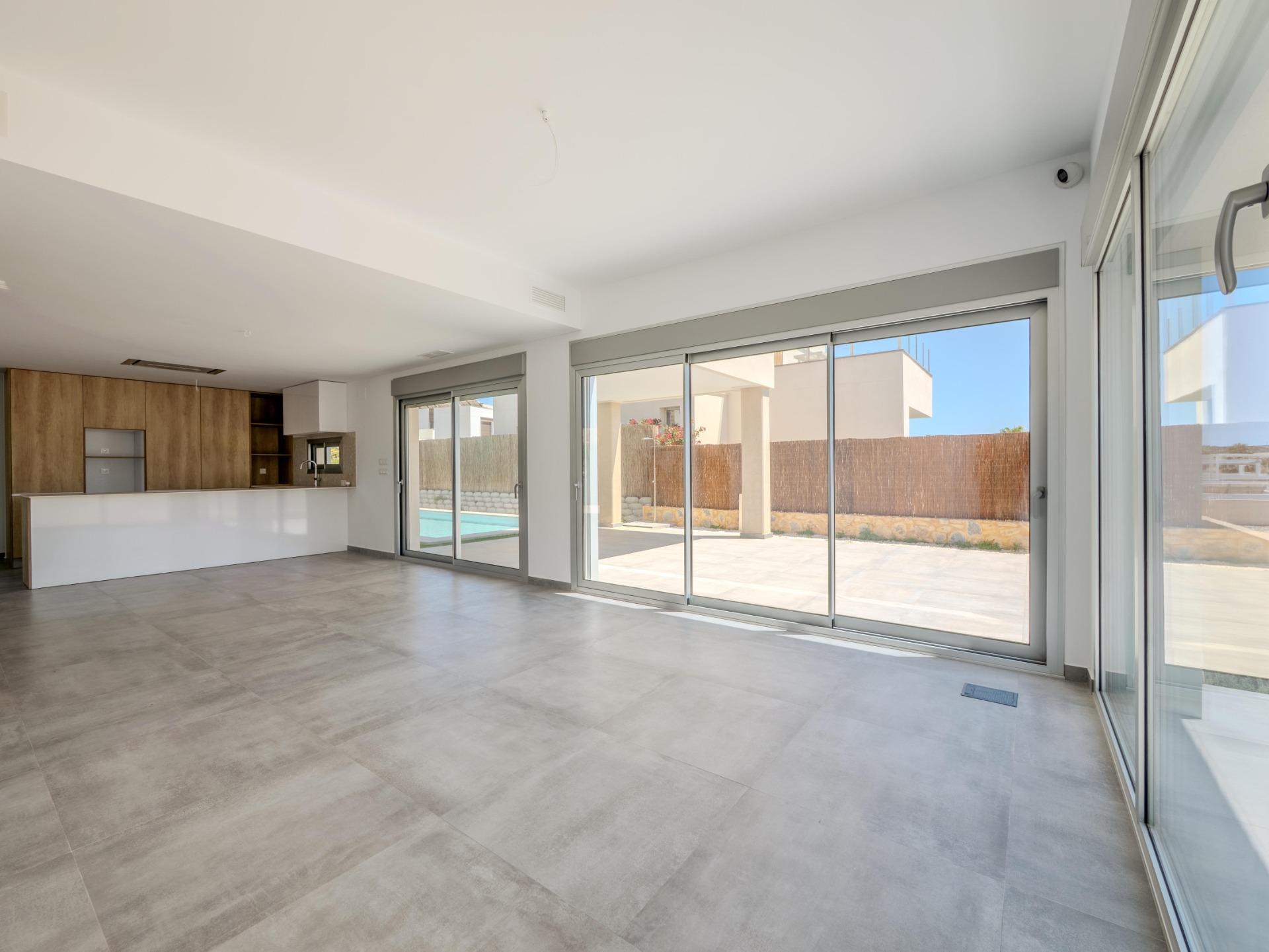 For sale - 4 Bedroom 3 Bathroom Villa in Algorfa - La Finca Golf  - Alicante