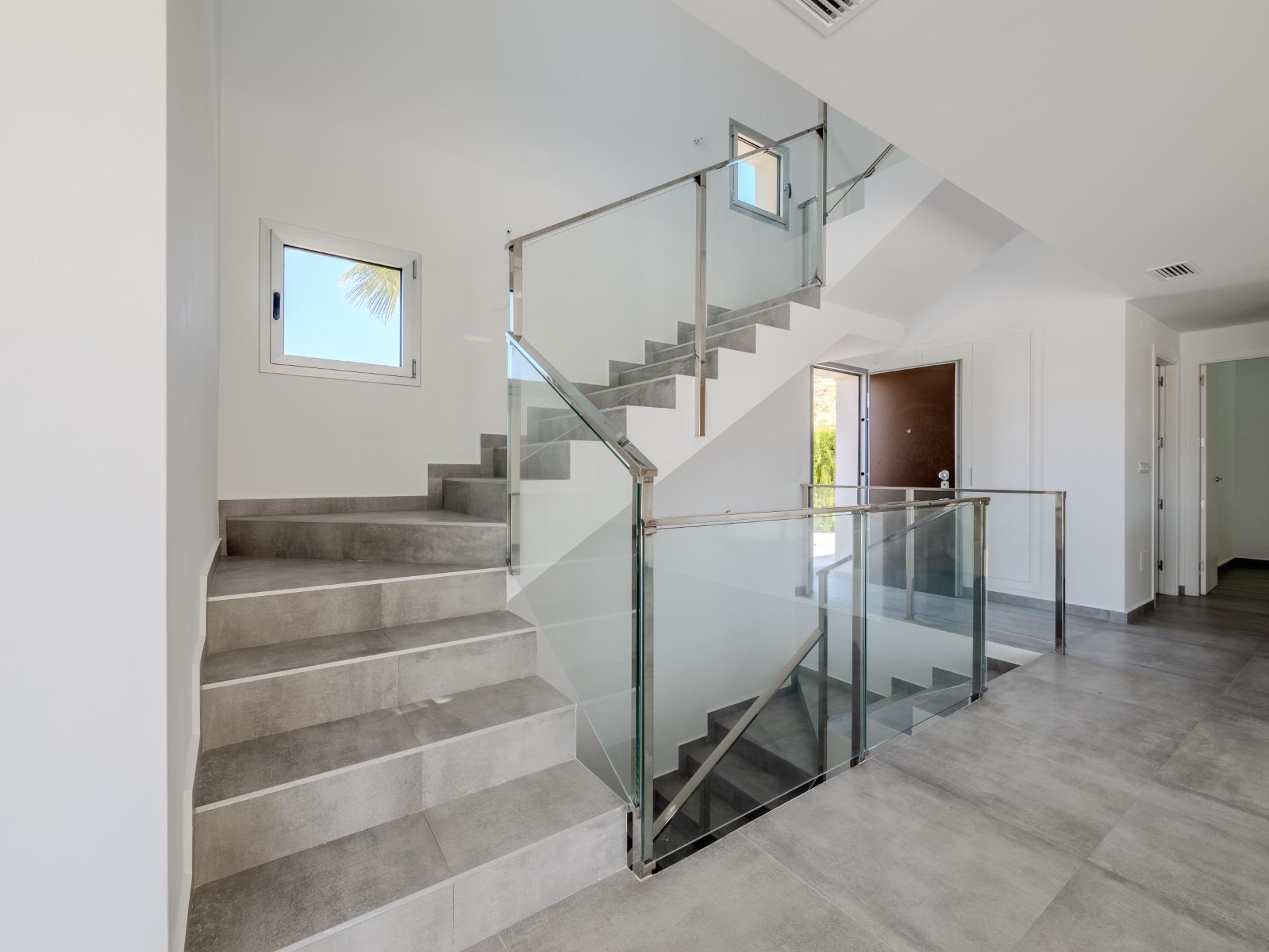 For sale - 4 Bedroom 3 Bathroom Villa in Algorfa - La Finca Golf  - Alicante