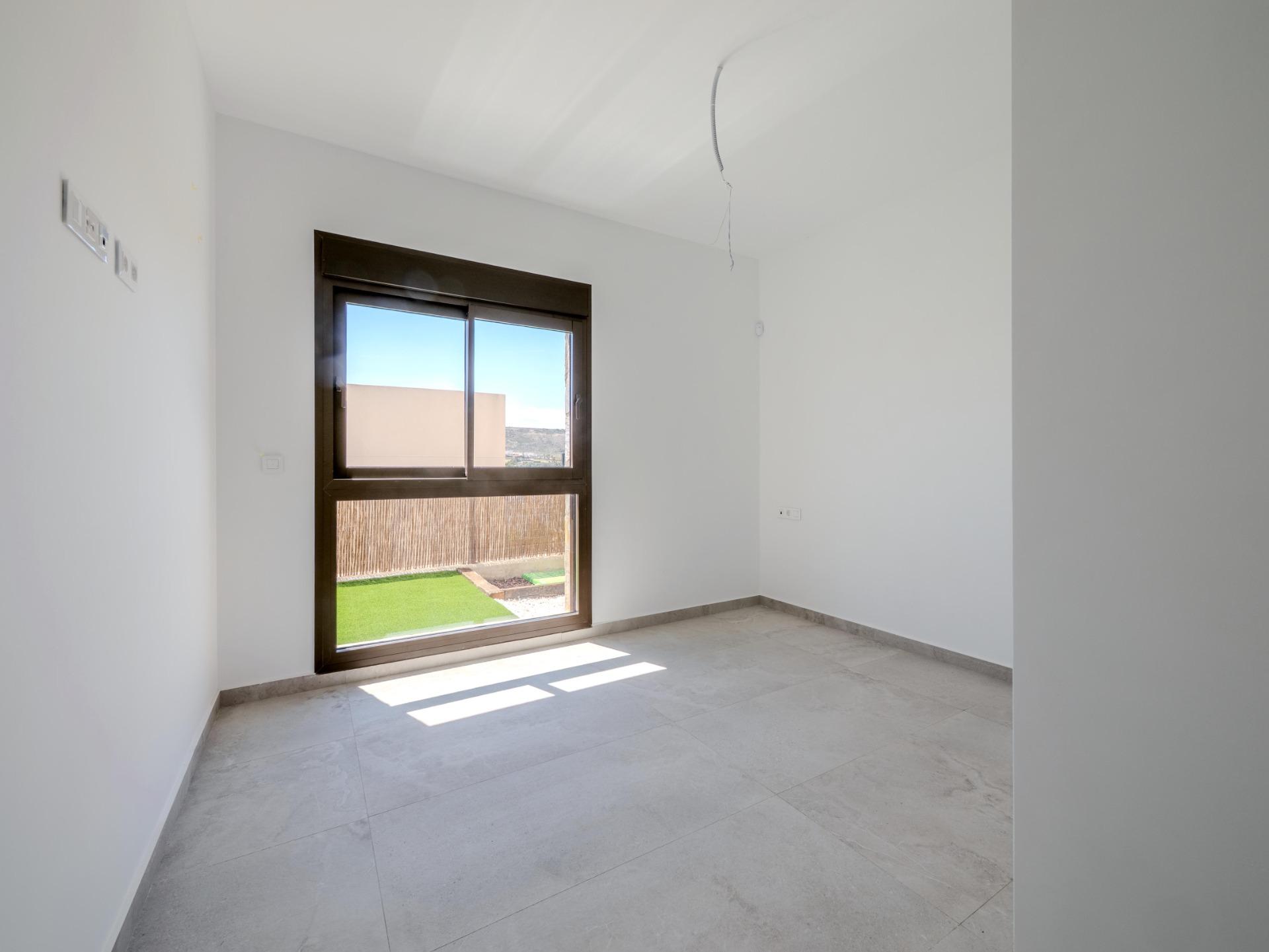 For sale - 3 Bedroom 2 Bathroom Villa in Algorfa - La Finca Golf  - Alicante