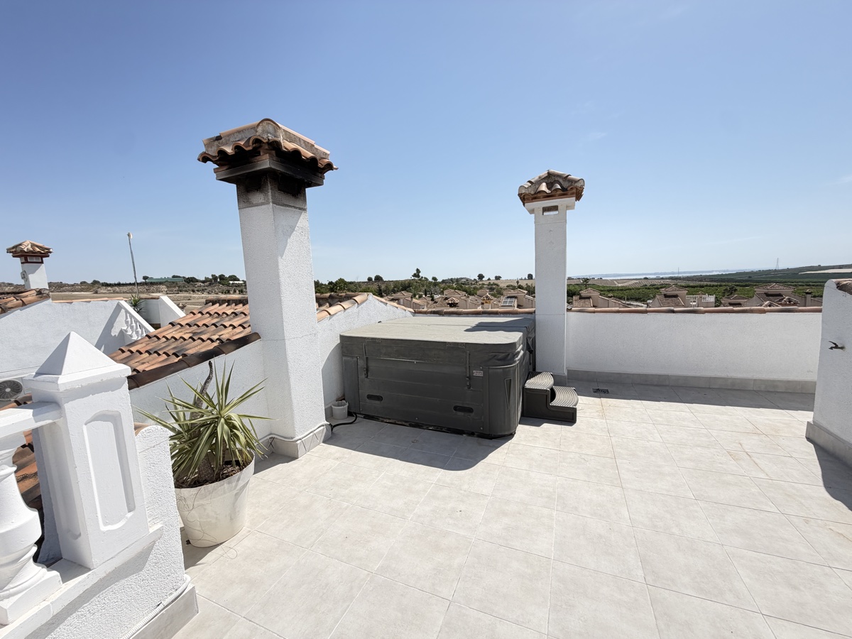 For sale - 3 Bedroom 2 Bathroom Villa in San Miguel De Salinas - , San Miguel De Salinas, Alicante, Spain - Alicante