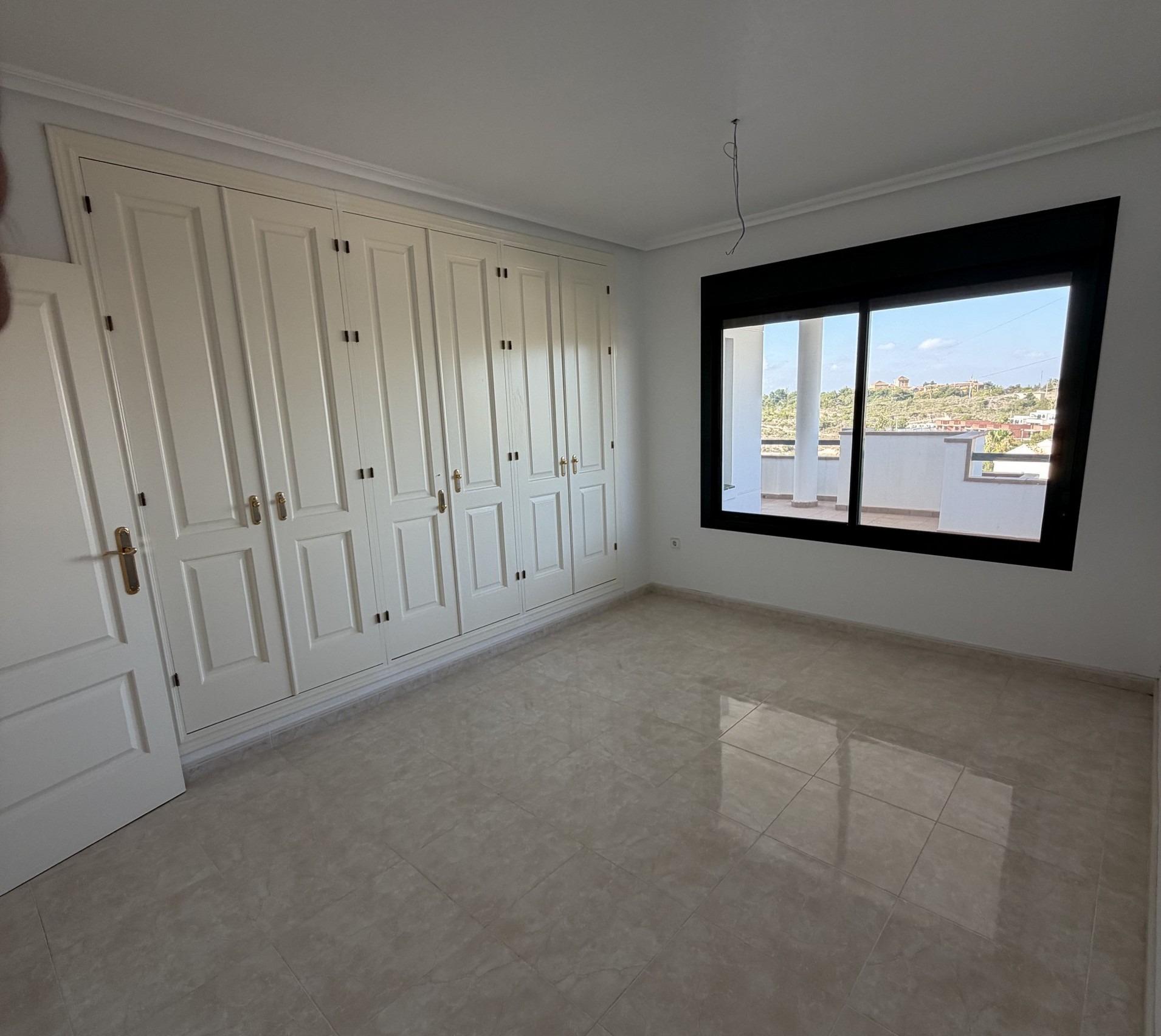 For sale - 2 Bedroom 2 Bathroom Apartment in Orihuela Costa - Lomas de Campoamor  - Alicante