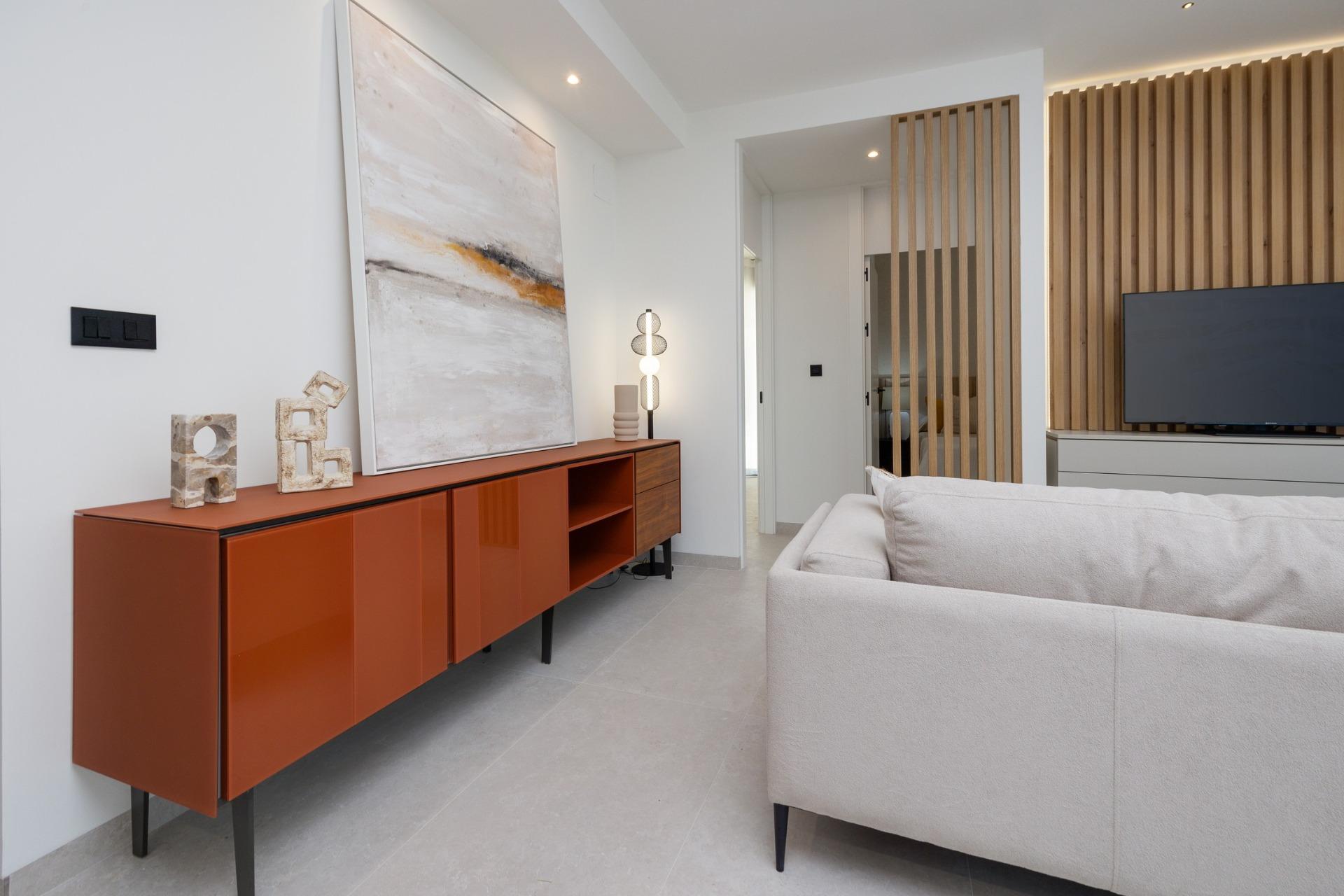 For sale - 2 Bedroom 2 Bathroom Apartment in Guardamar del Segura - Avda del Puerto  - Alicante
