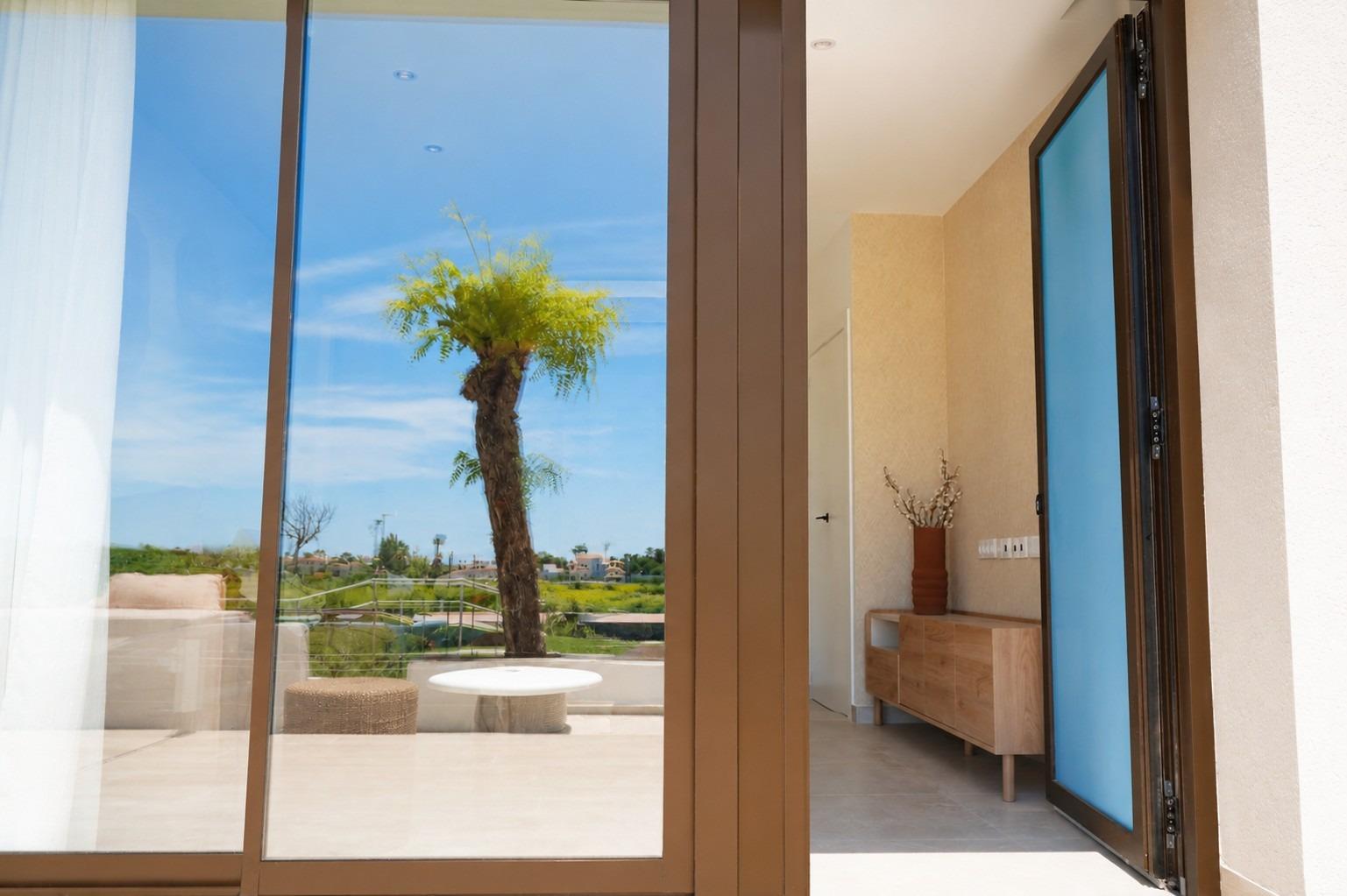 For sale - 3 Bedroom 3 Bathroom Town House in Dolores - Sector 2  - Alicante