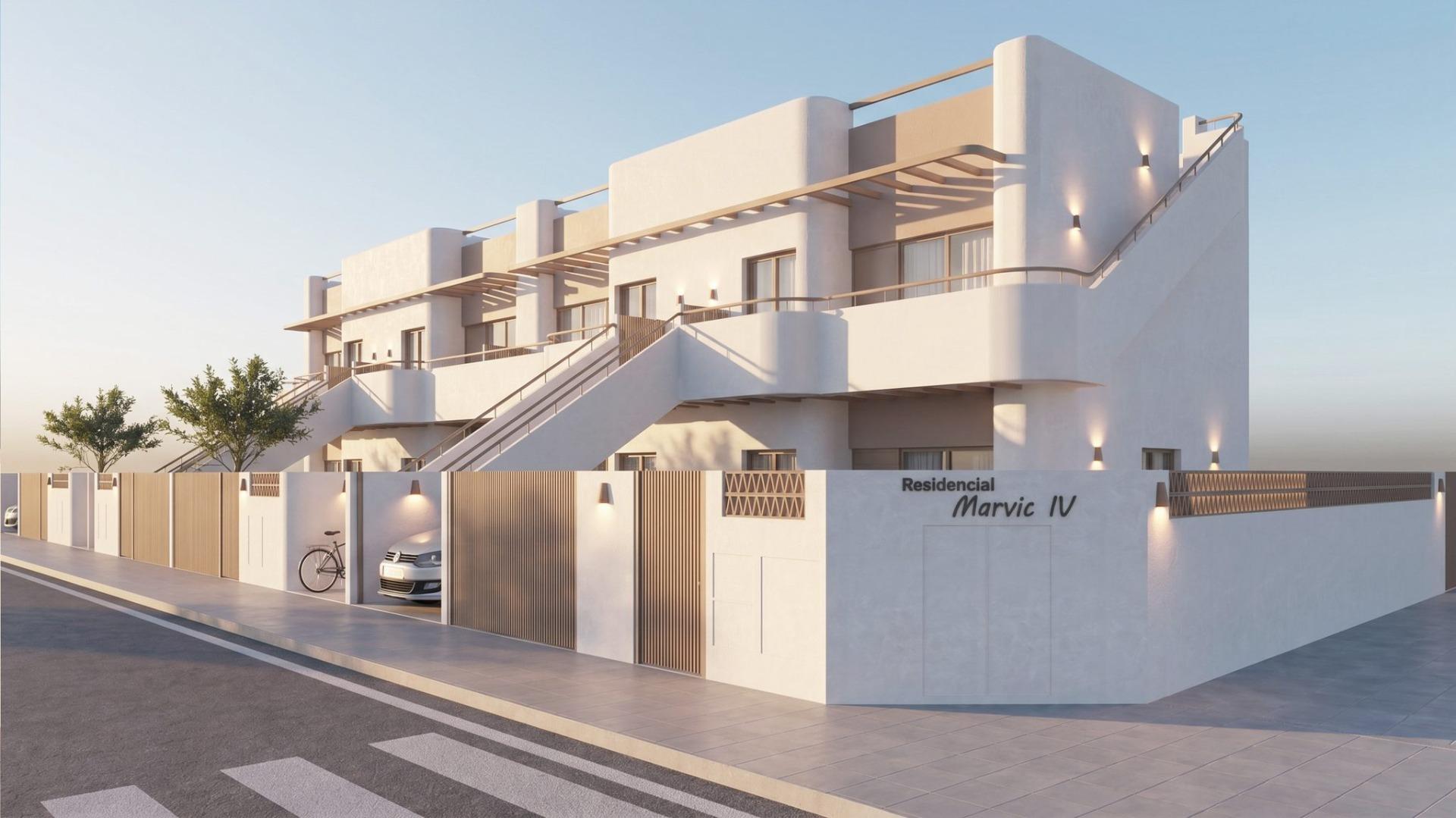 For sale - 2 Bedroom 2 Bathroom Bungalow in Pilar de La Horadada - pueblo  - Alicante