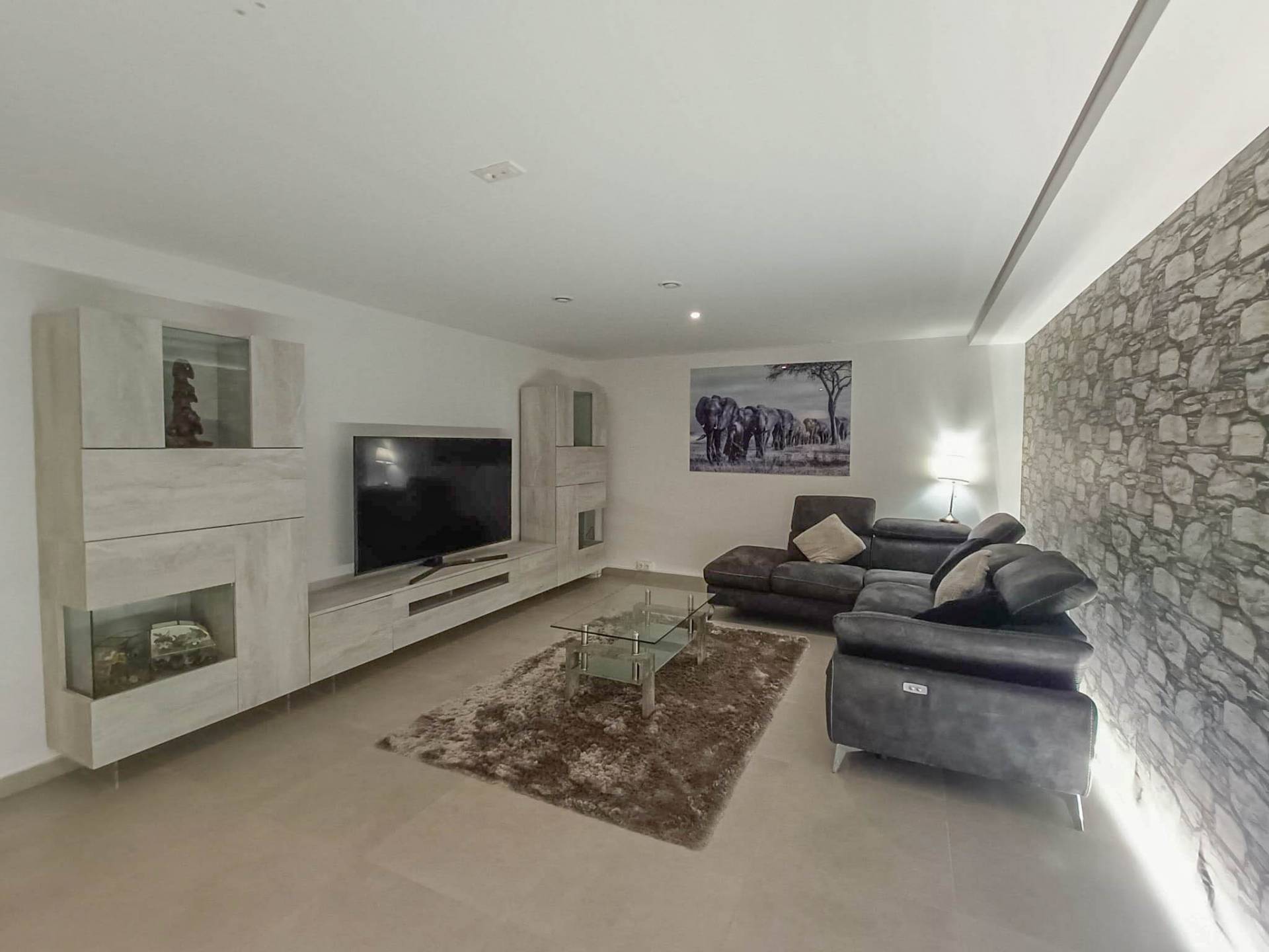 For sale - 5 Bedroom 4 Bathroom Villa in Rojales - Inland  - Alicante