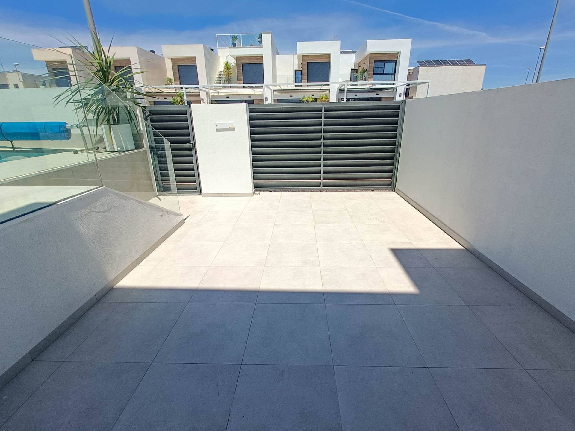 For sale - 5 Bedroom 4 Bathroom Villa in Rojales - Inland  - Alicante
