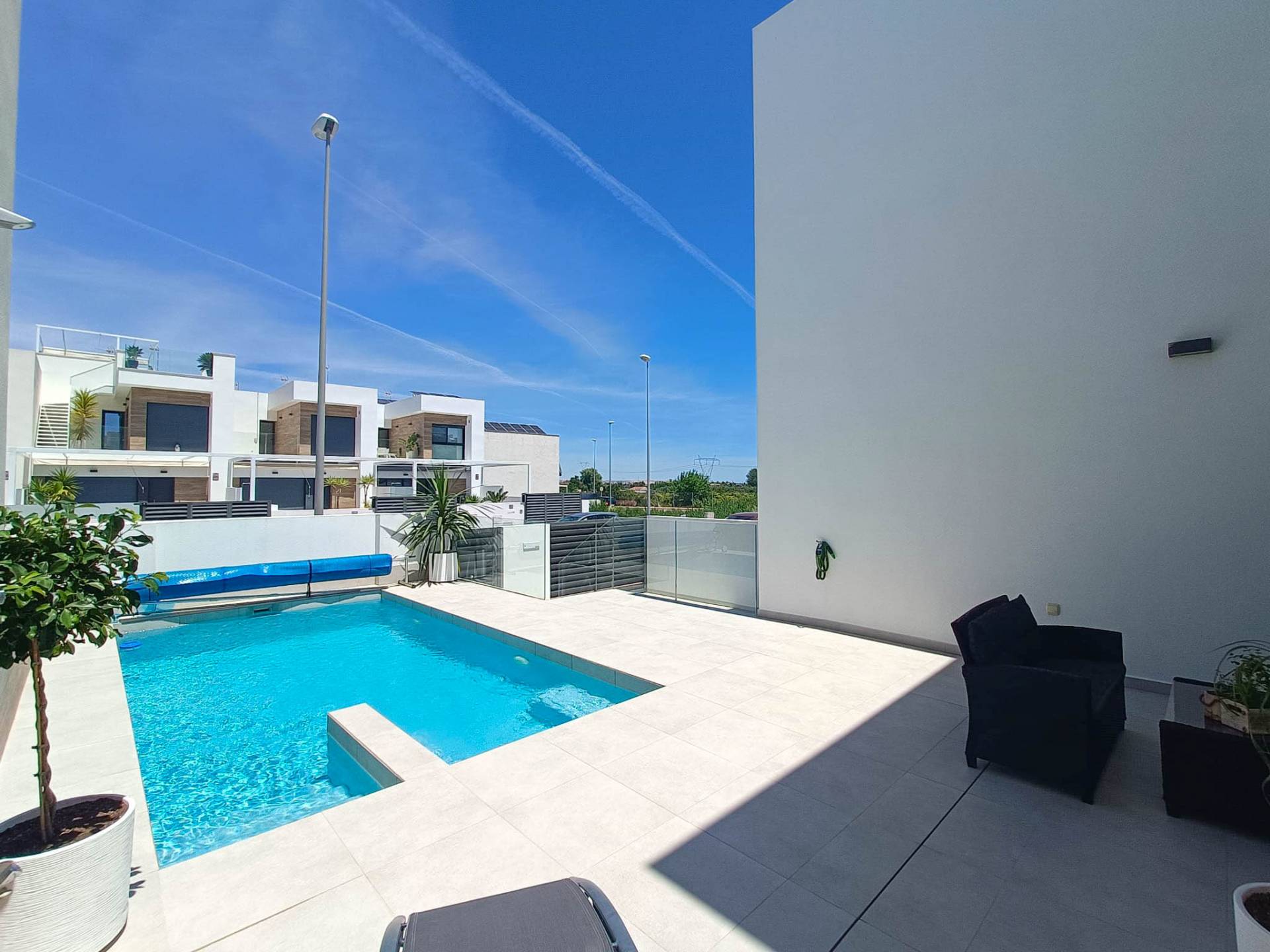 For sale - 5 Bedroom 4 Bathroom Villa in Rojales - Inland  - Alicante