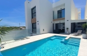 27-1-523-11-1115/78354, 5 Bedroom 4 Bathroom Villa in Rojales
