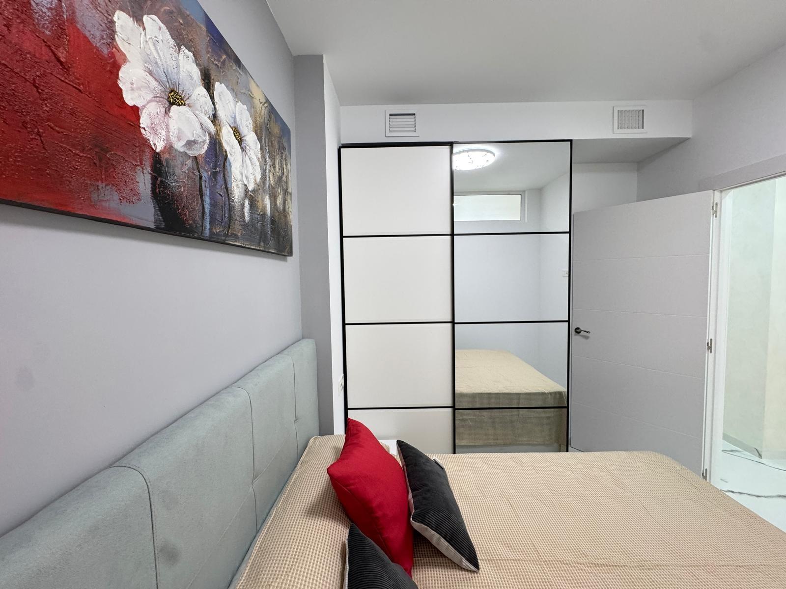 For sale - 2 Bedroom 2 Bathroom Apartment in Torrevieja - Estacion De Autobuses  - Alicante